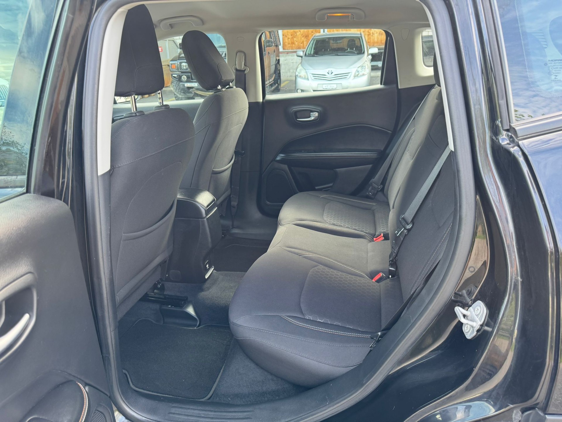 JEEP Compass 1.4 Turbo Longtitude-image-14