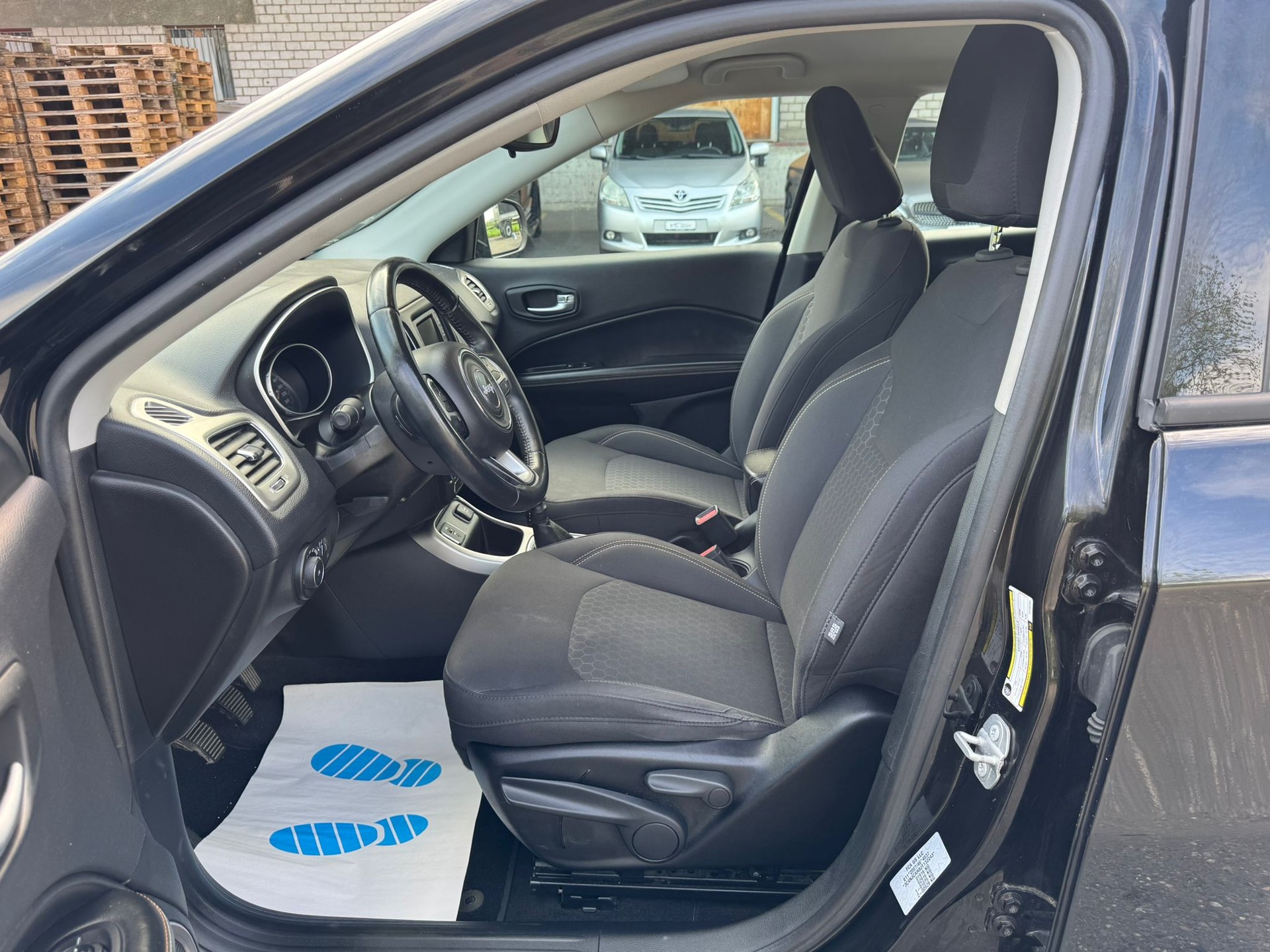 JEEP Compass 1.4 Turbo Longtitude-image-11