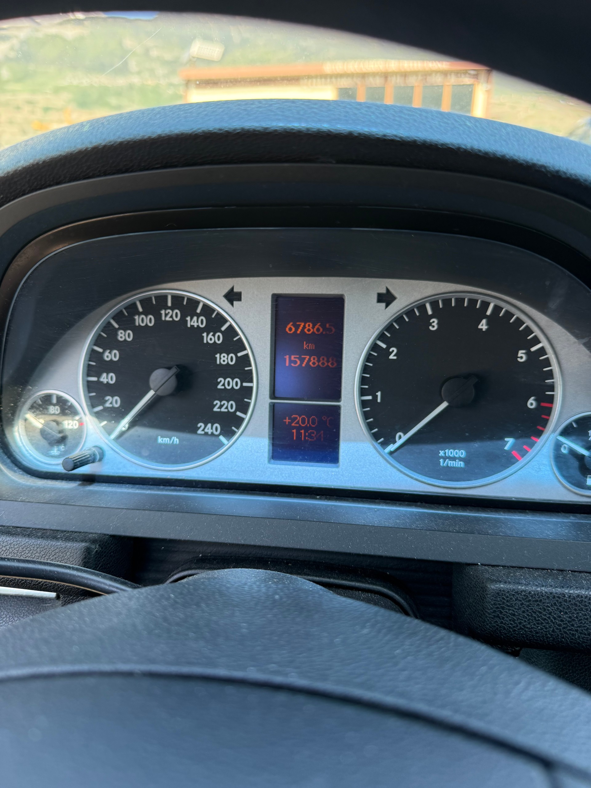 MERCEDES-BENZ B 170-image-7