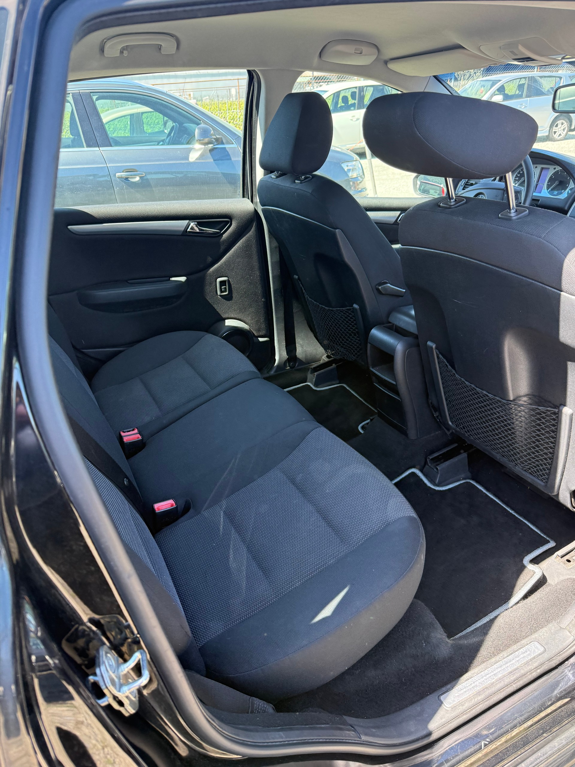 MERCEDES-BENZ B 170-image-3