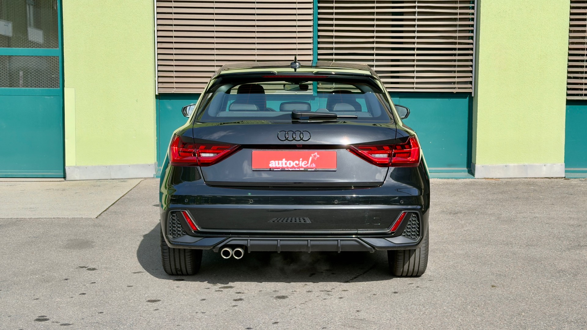 AUDI A1 Sportback 40 TFSI S Line S-tronic-image-3