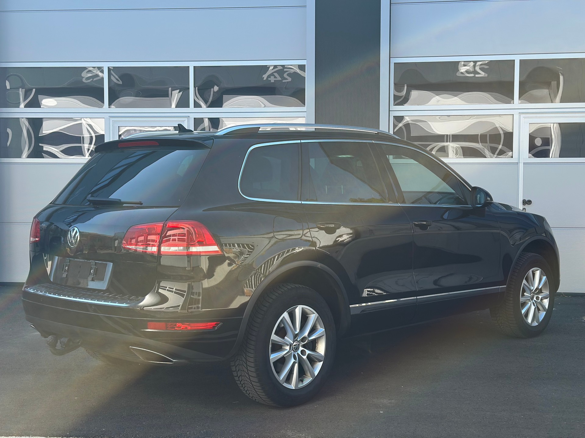 VW Touareg 3.0 TDI Tiptronic-image-2