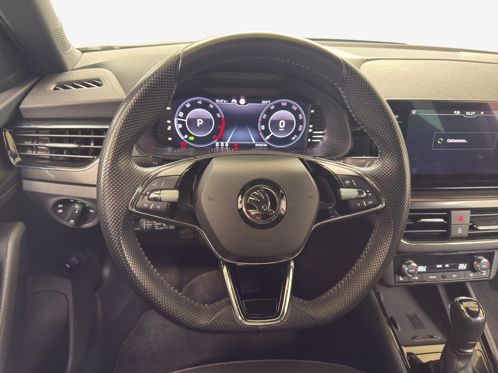 SKODA Kamiq 1.0 TSI Style DSG-image-9