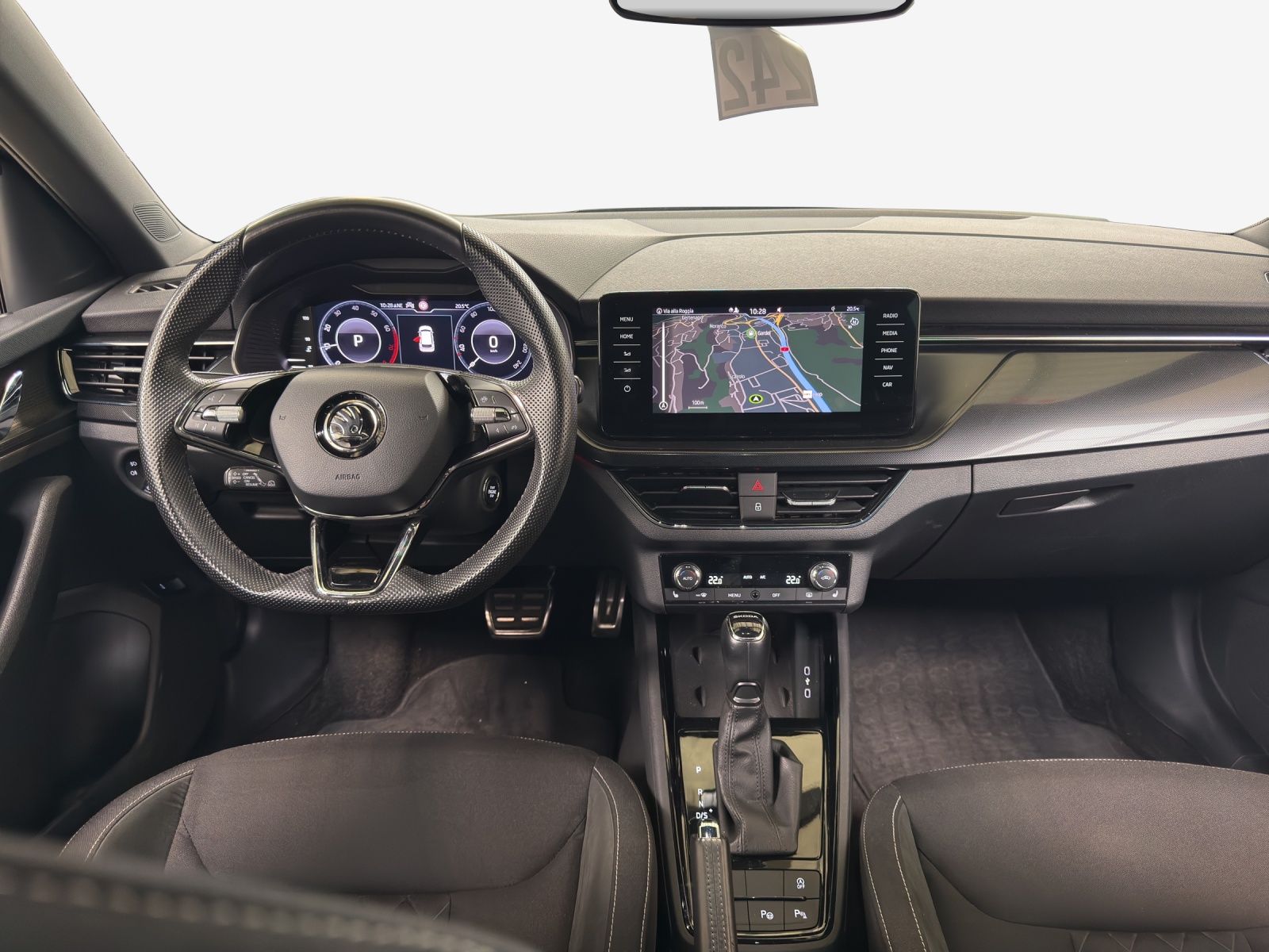 SKODA Kamiq 1.0 TSI Style DSG-image-8
