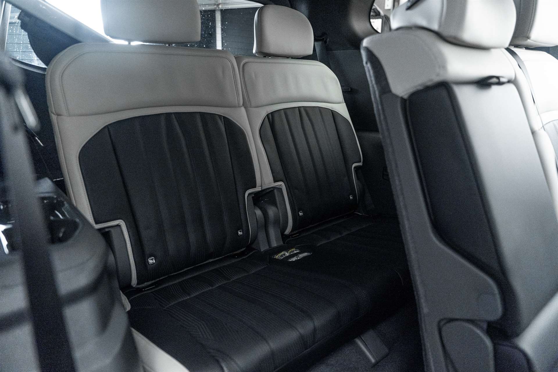 KIA KIA EV9 99,8 kWh GT-Line 7-Plätzer 4x4 385PS Automat-image-13
