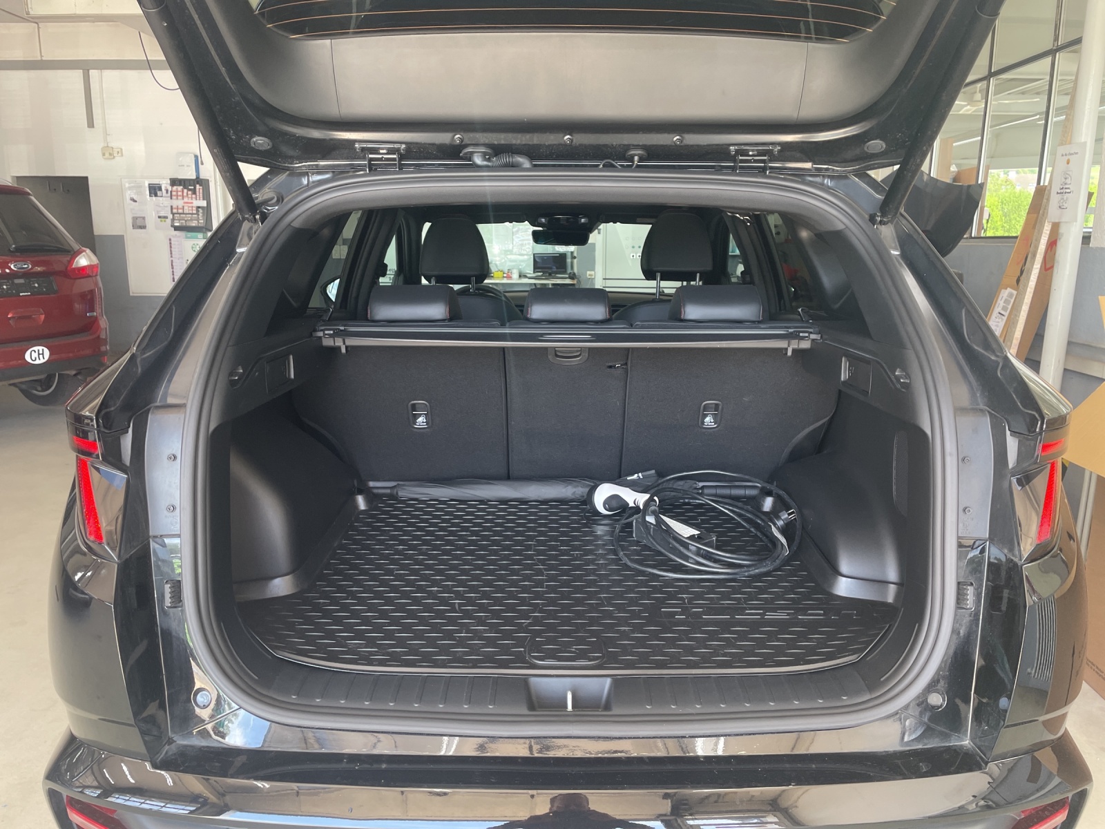HYUNDAI Tucson 1.6 T-GDi PHEV N-Line LUX.pack 4WD-image-9