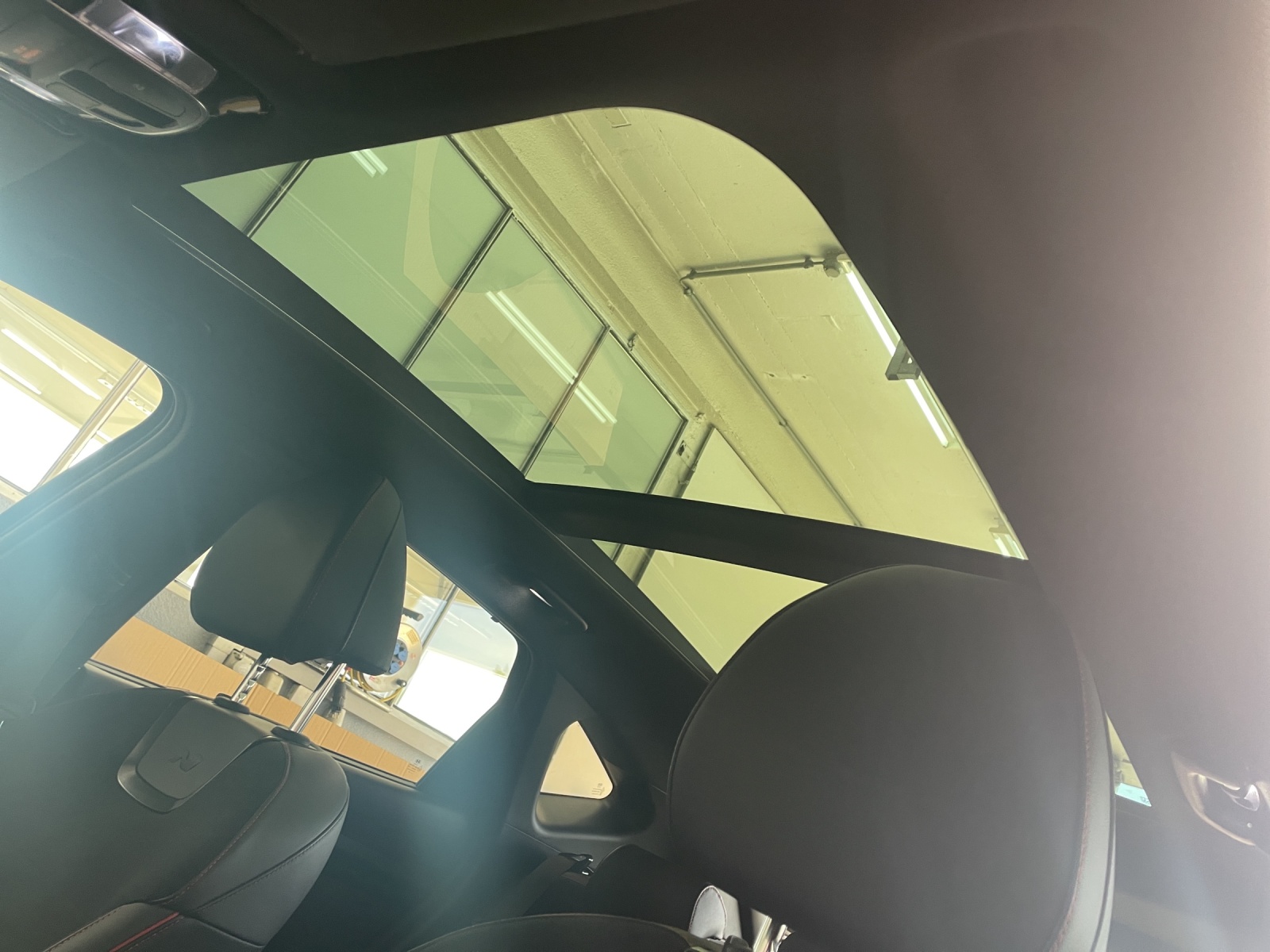 HYUNDAI Tucson 1.6 T-GDi PHEV N-Line LUX.pack 4WD-image-12
