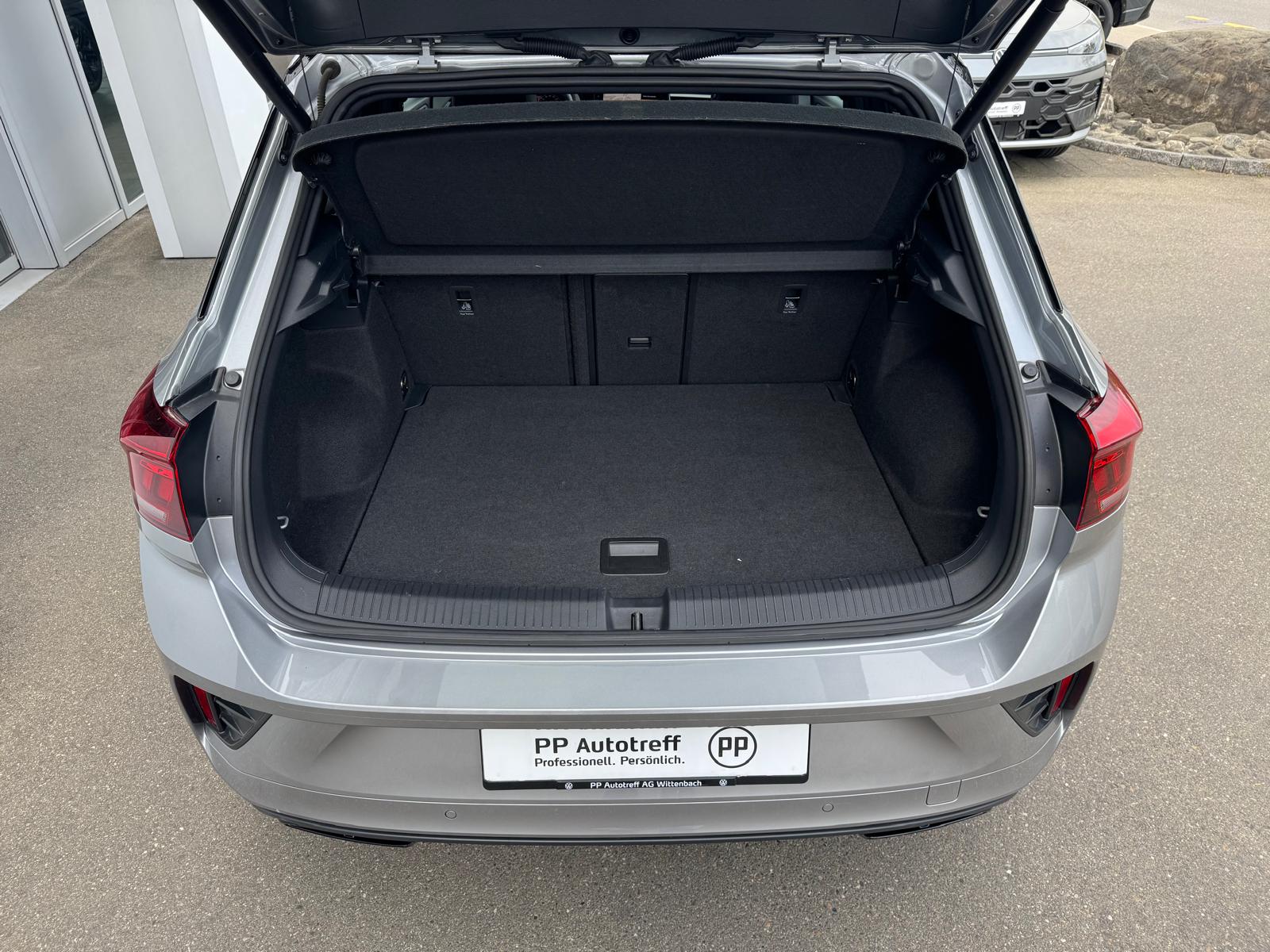 VW T-Roc 2.0 TSI R-Line DSG 4Motion-image-4
