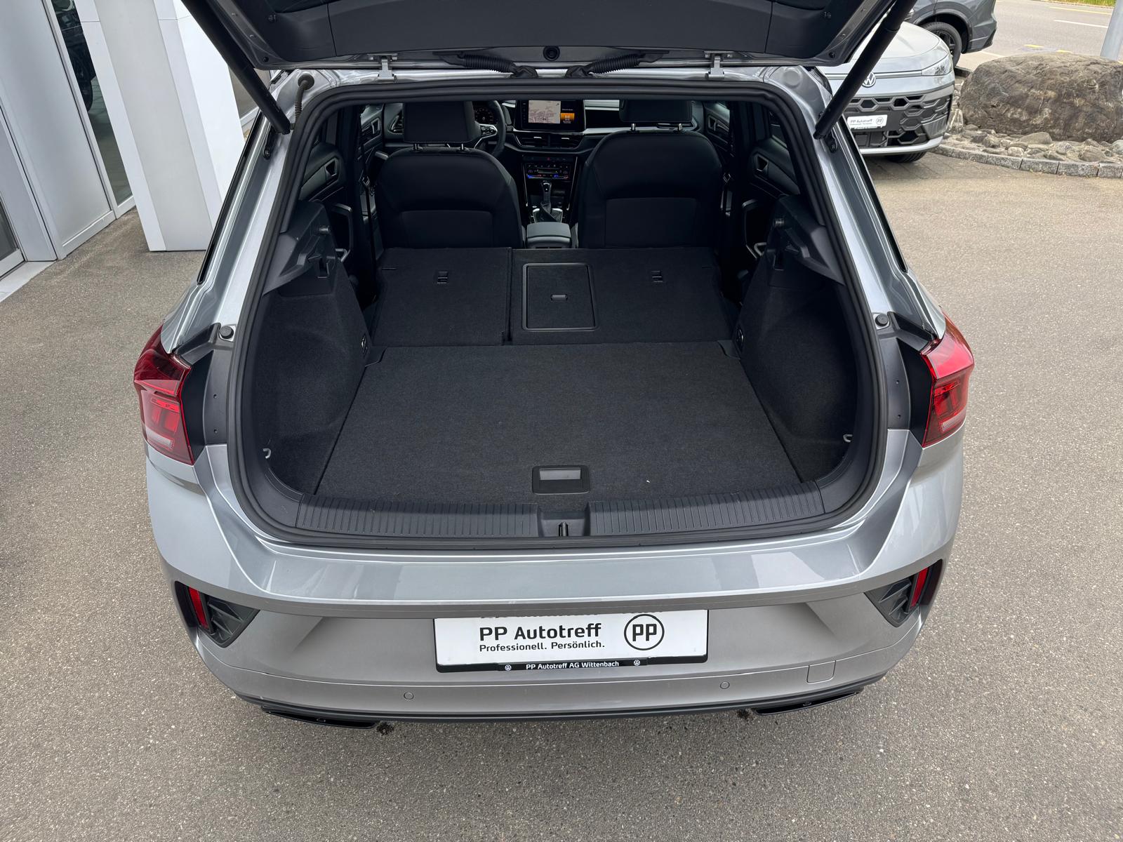VW T-Roc 2.0 TSI R-Line DSG 4Motion-image-5
