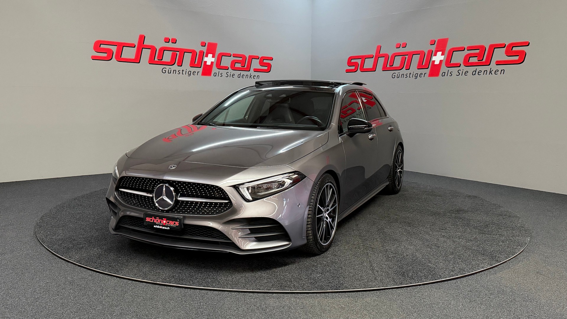 MERCEDES-BENZ A 220 AMG Line 7G-DCT 4Matic-image-0