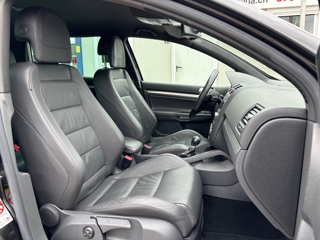 VW Golf 2.0 TFSI GTI-image-7