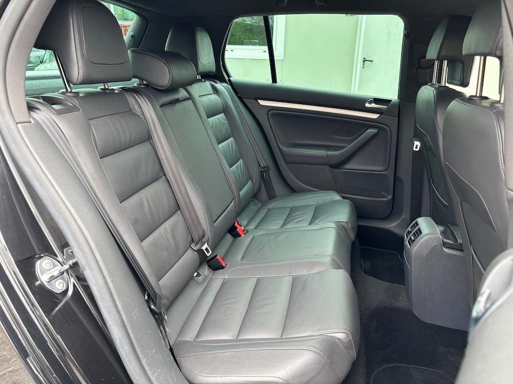 VW Golf 2.0 TFSI GTI-image-12