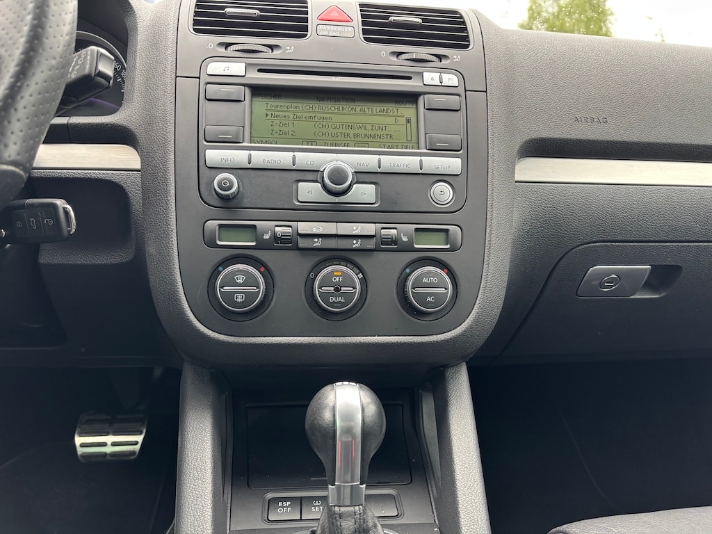 VW Golf 2.0 TFSI GTI-image-10