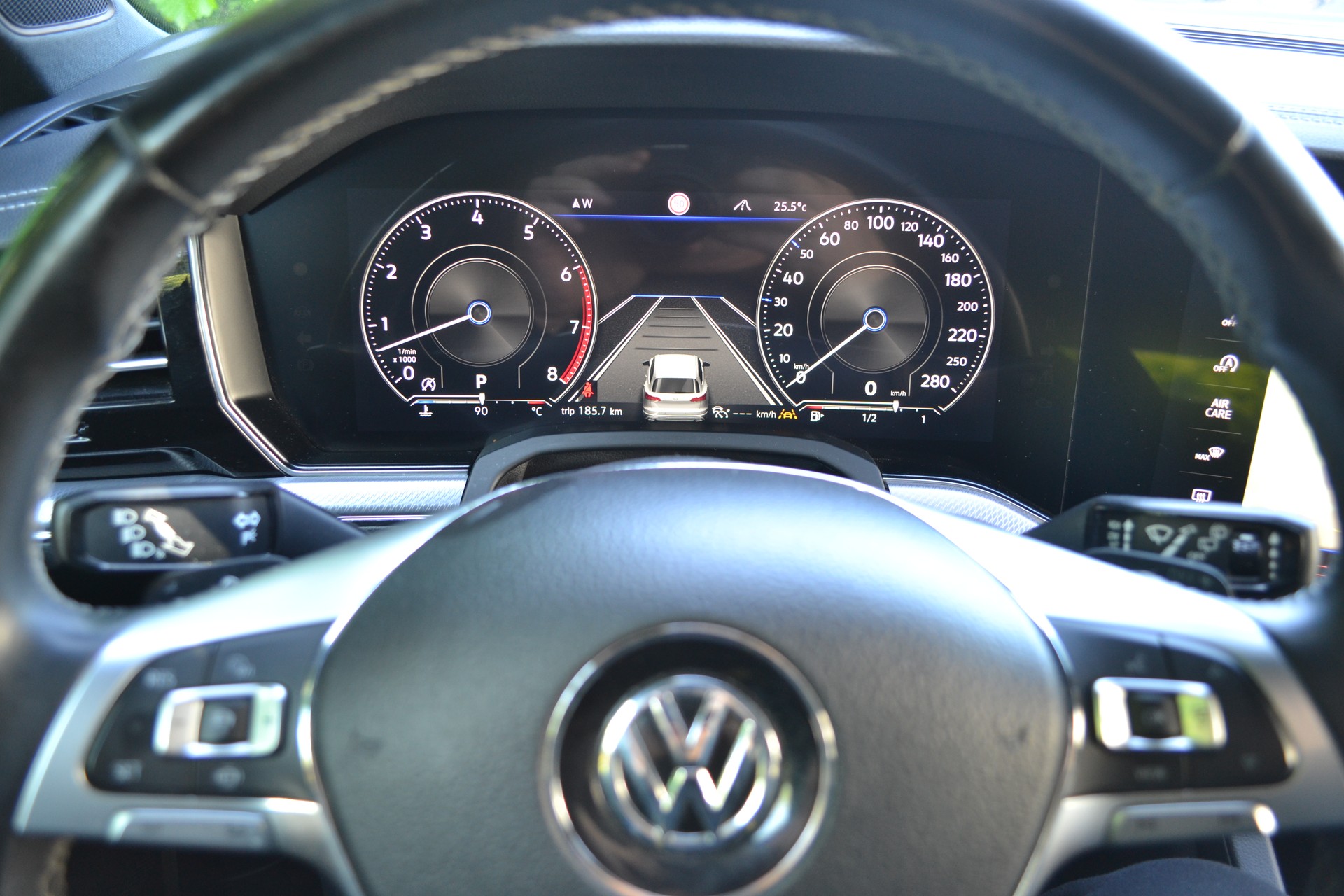 VW Touareg 3.0 TSI R-Line Tiptronic *CH-Fahrzeug*-image-14