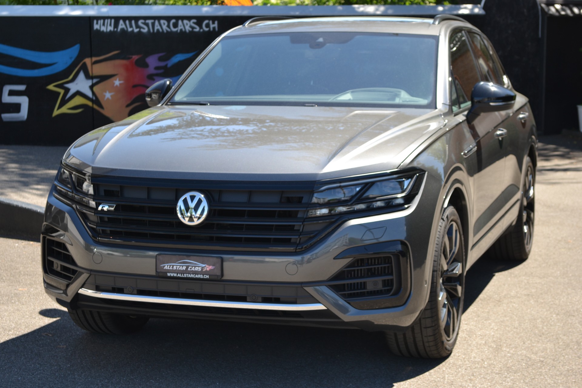 VW Touareg 3.0 TSI R-Line Tiptronic *CH-Fahrzeug*-image-1