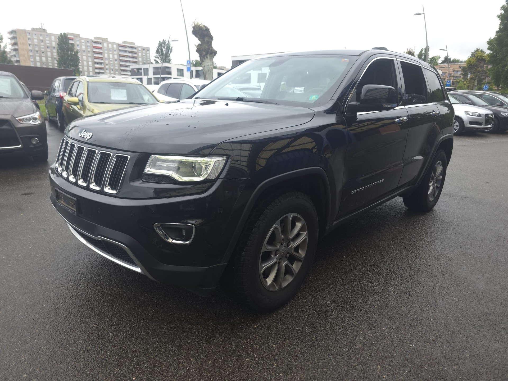 JEEP Grand Cherokee 3.0 CRD Limited Automatic-image-3