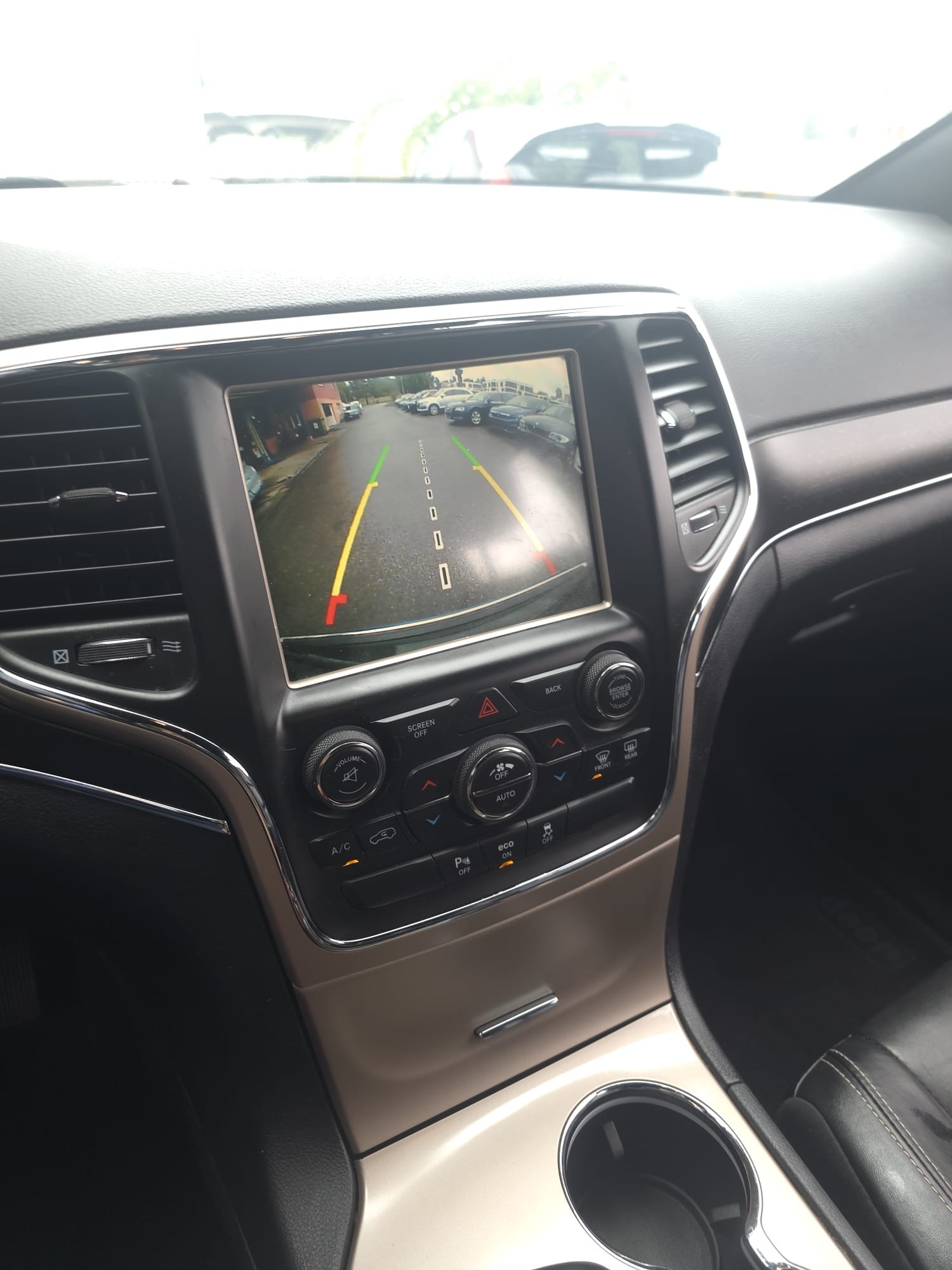 JEEP Grand Cherokee 3.0 CRD Limited Automatic-image-12
