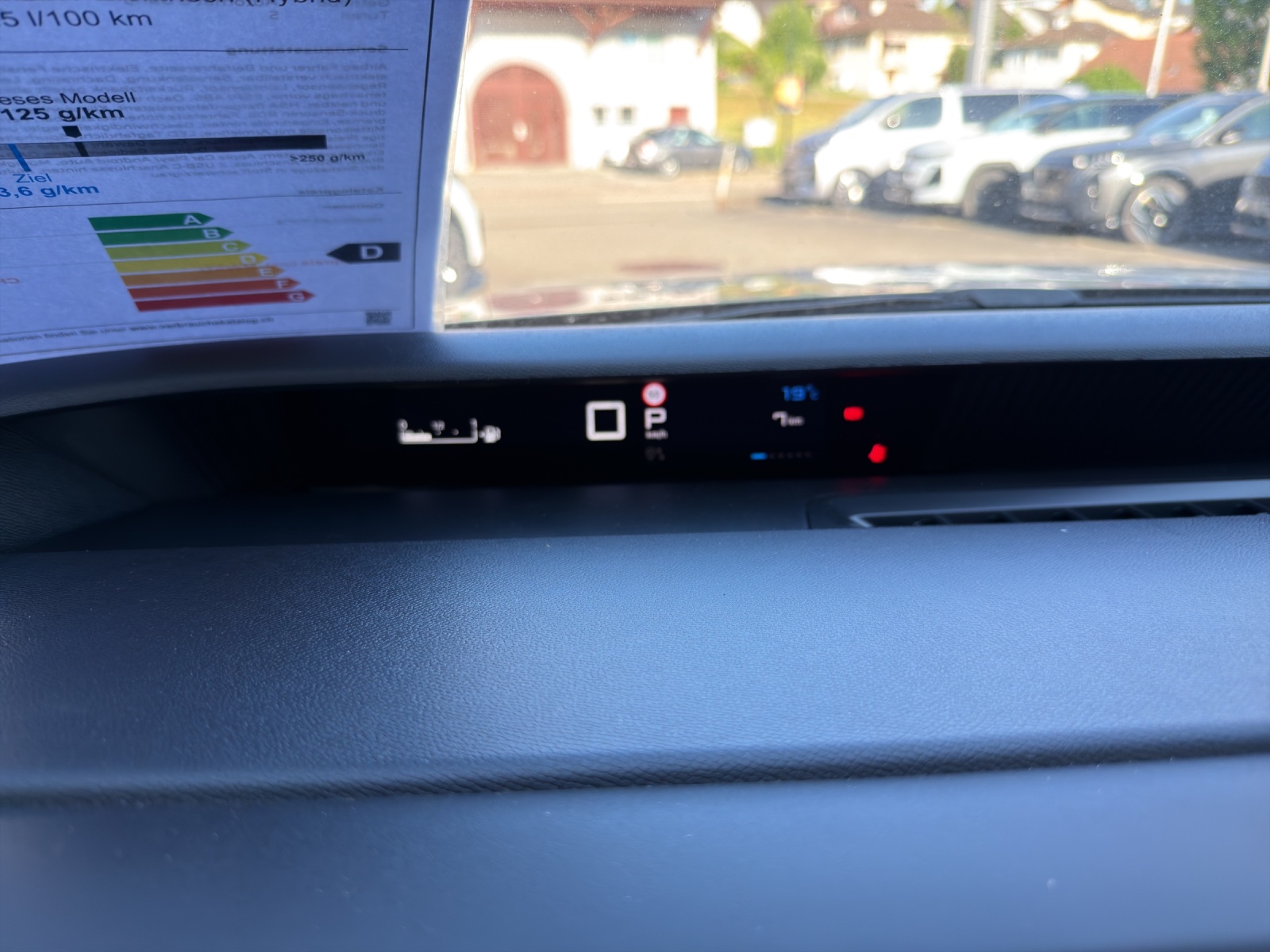 CITROEN C3 1.2 Hybrid Plus-image-9