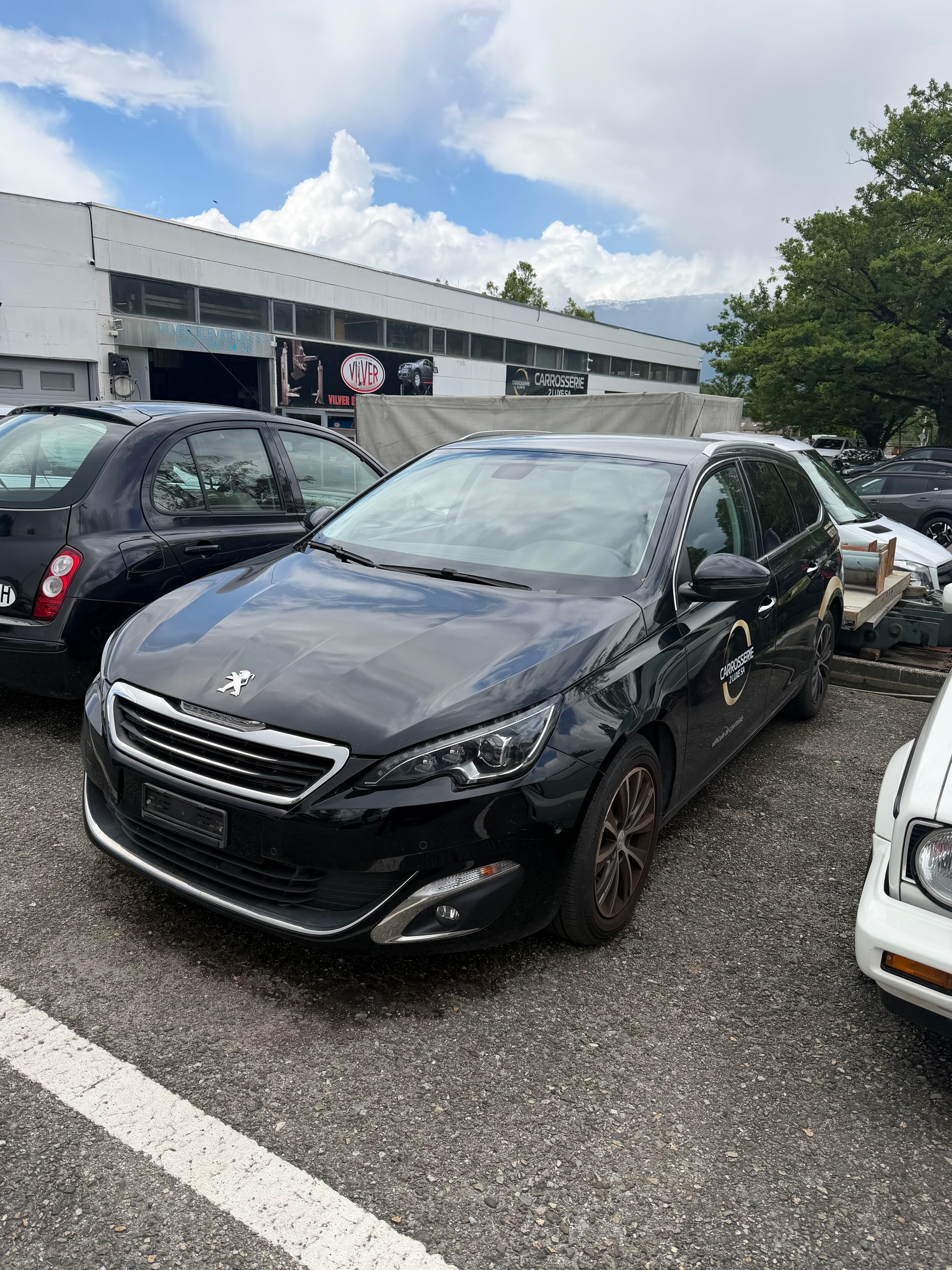 PEUGEOT 308 SW 1.6 BlueHDI Allure Automatic