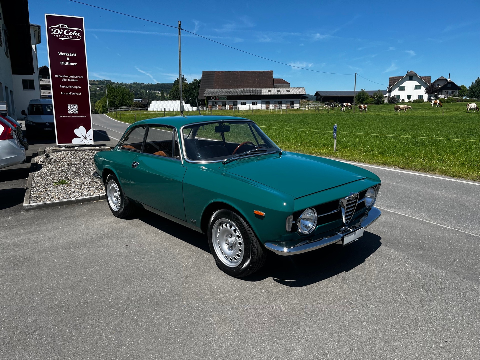 ALFA ROMEO GT junior scalino-showroom-element-1