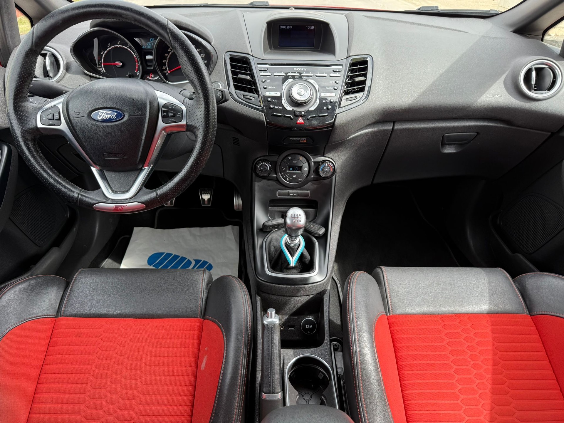 FORD Fiesta 1.6 SCTi ST-1-image-8