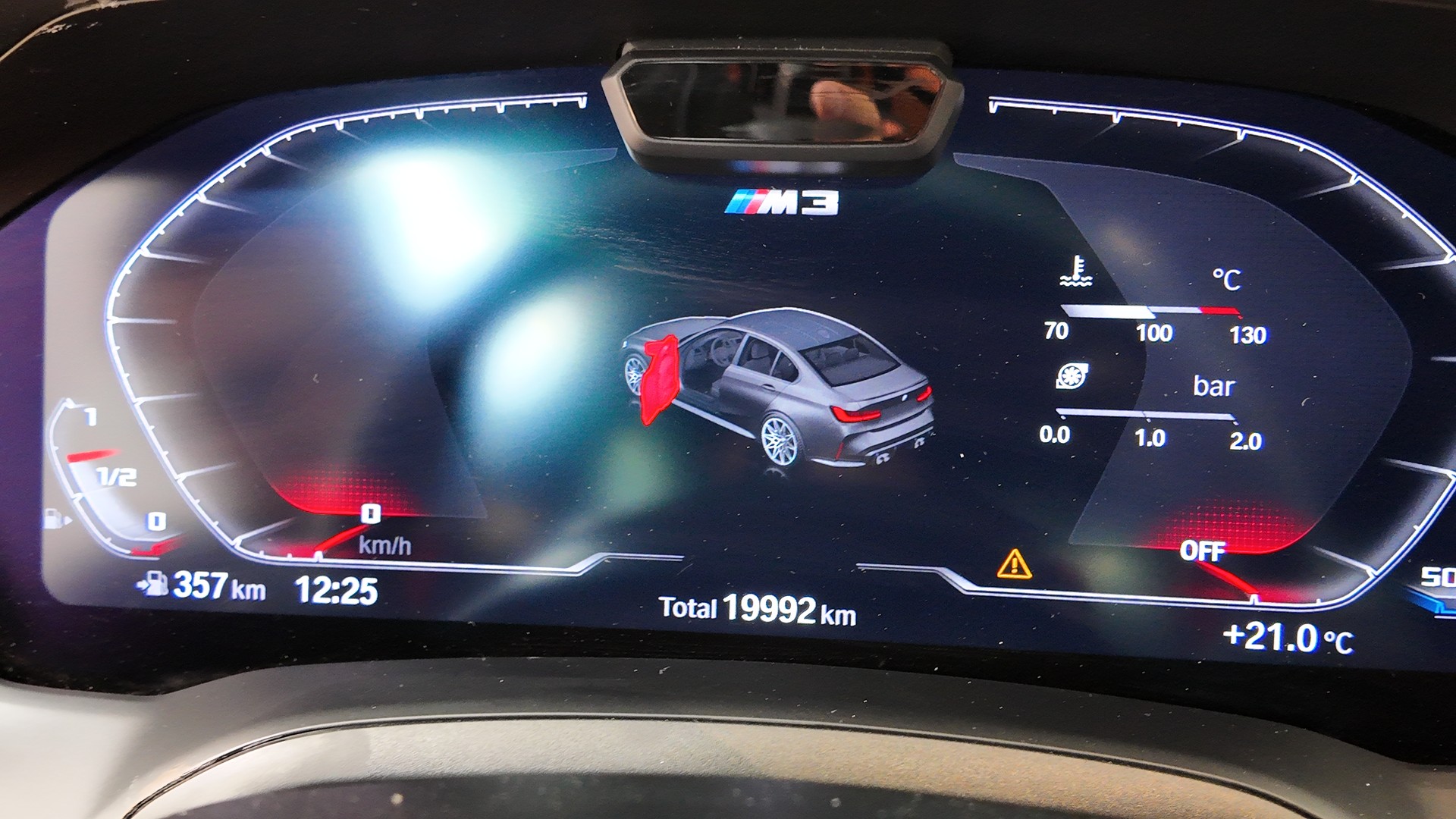 BMW M3 Competition M xDrive-image-27