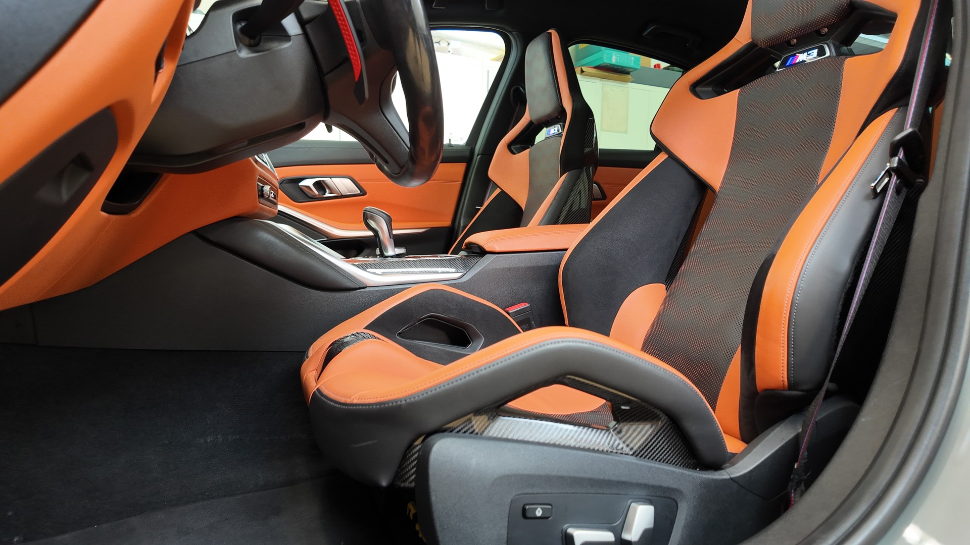 BMW M3 Competition M xDrive-image-14