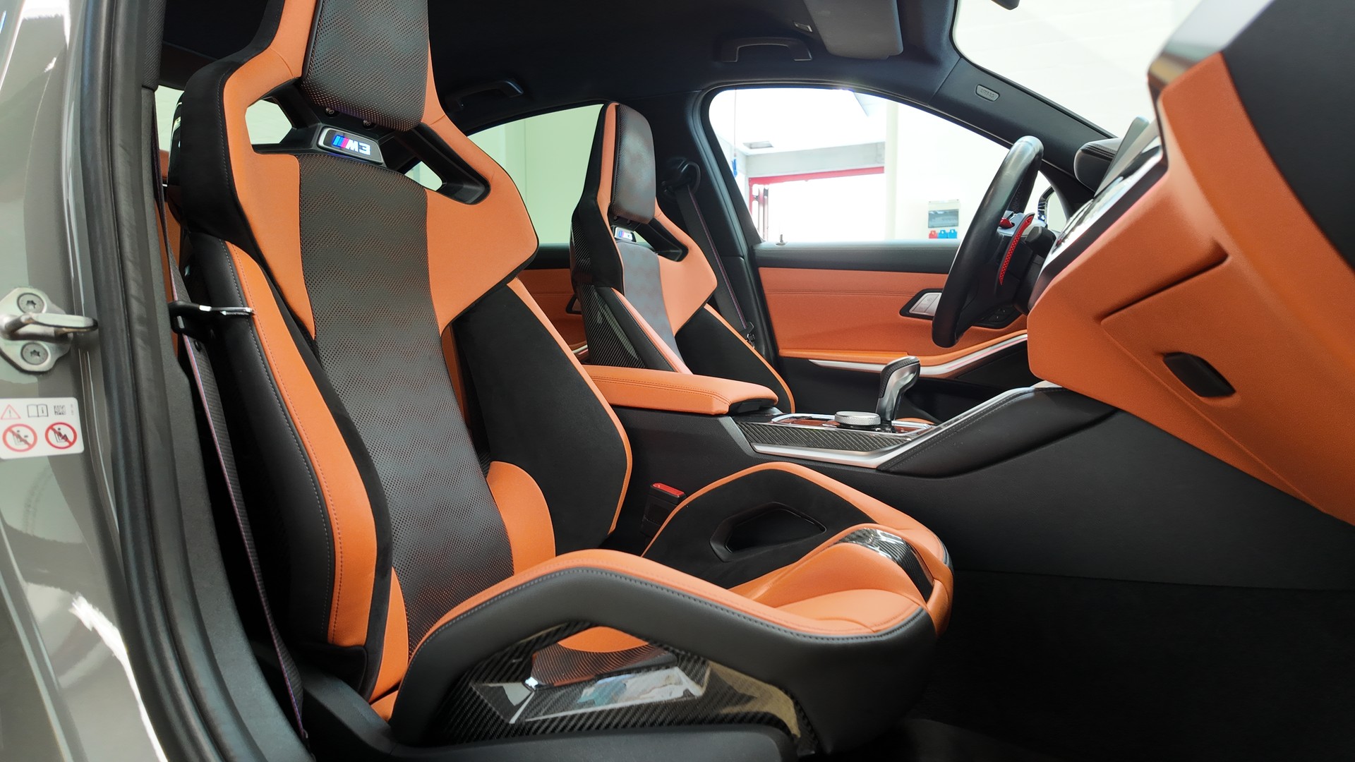 BMW M3 Competition M xDrive-image-15