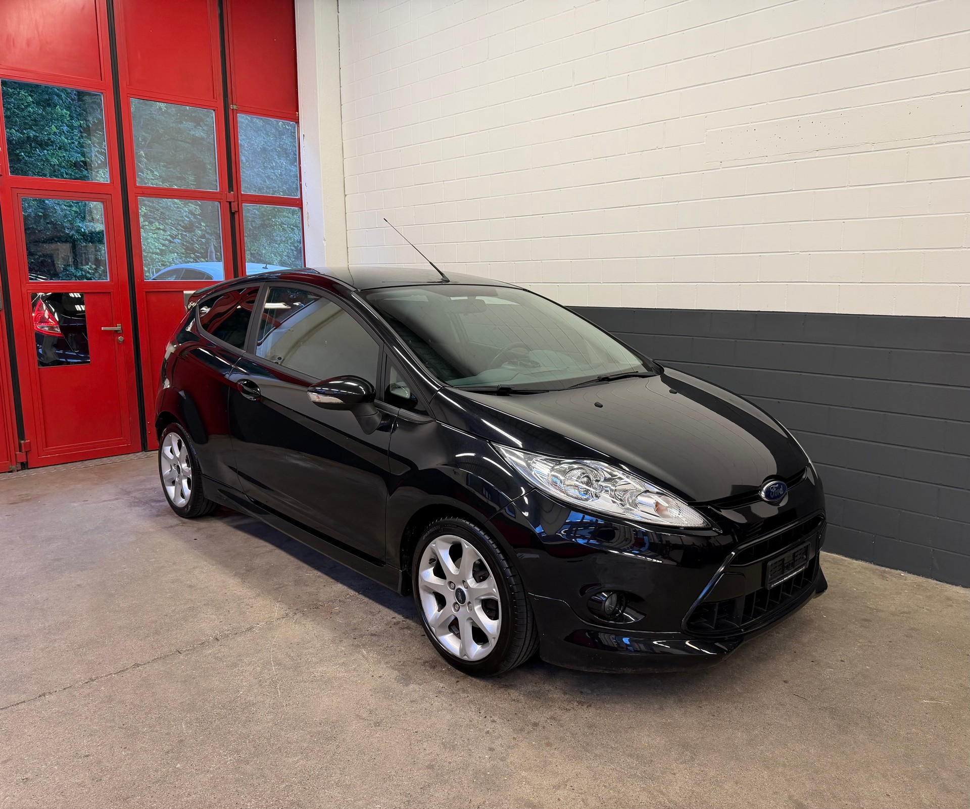 FORD Fiesta 1.6 16V Sport //NEU AB MFK!-image-0
