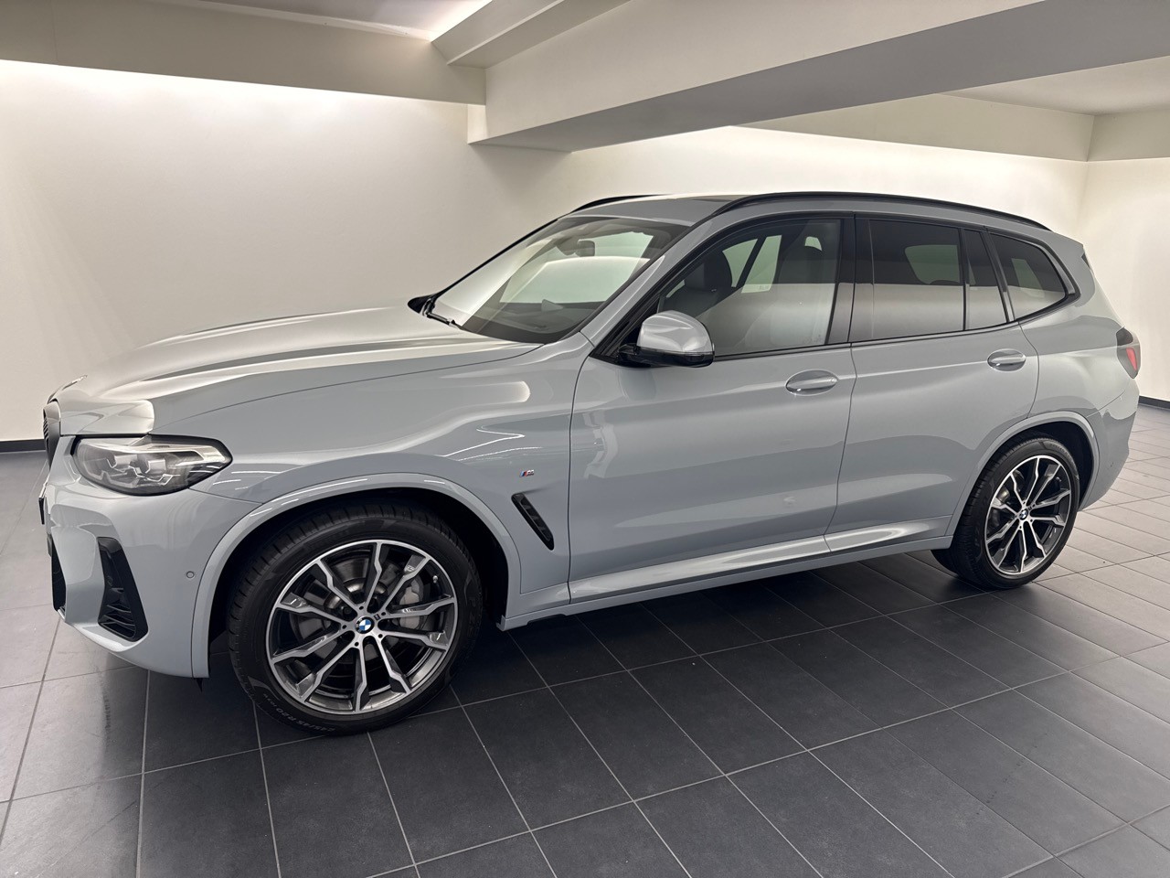 BMW X3 xDrive 48V 30d M Sport inkl. Anhängerkupplung-image-17