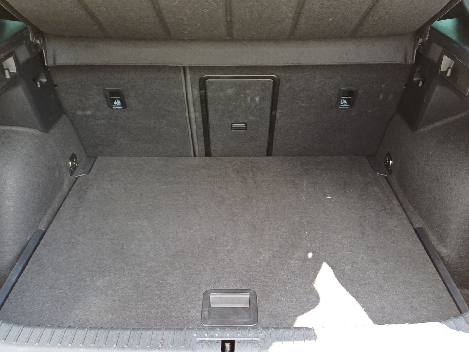 CUPRA Formentor 1.5 TSI DSG-image-12