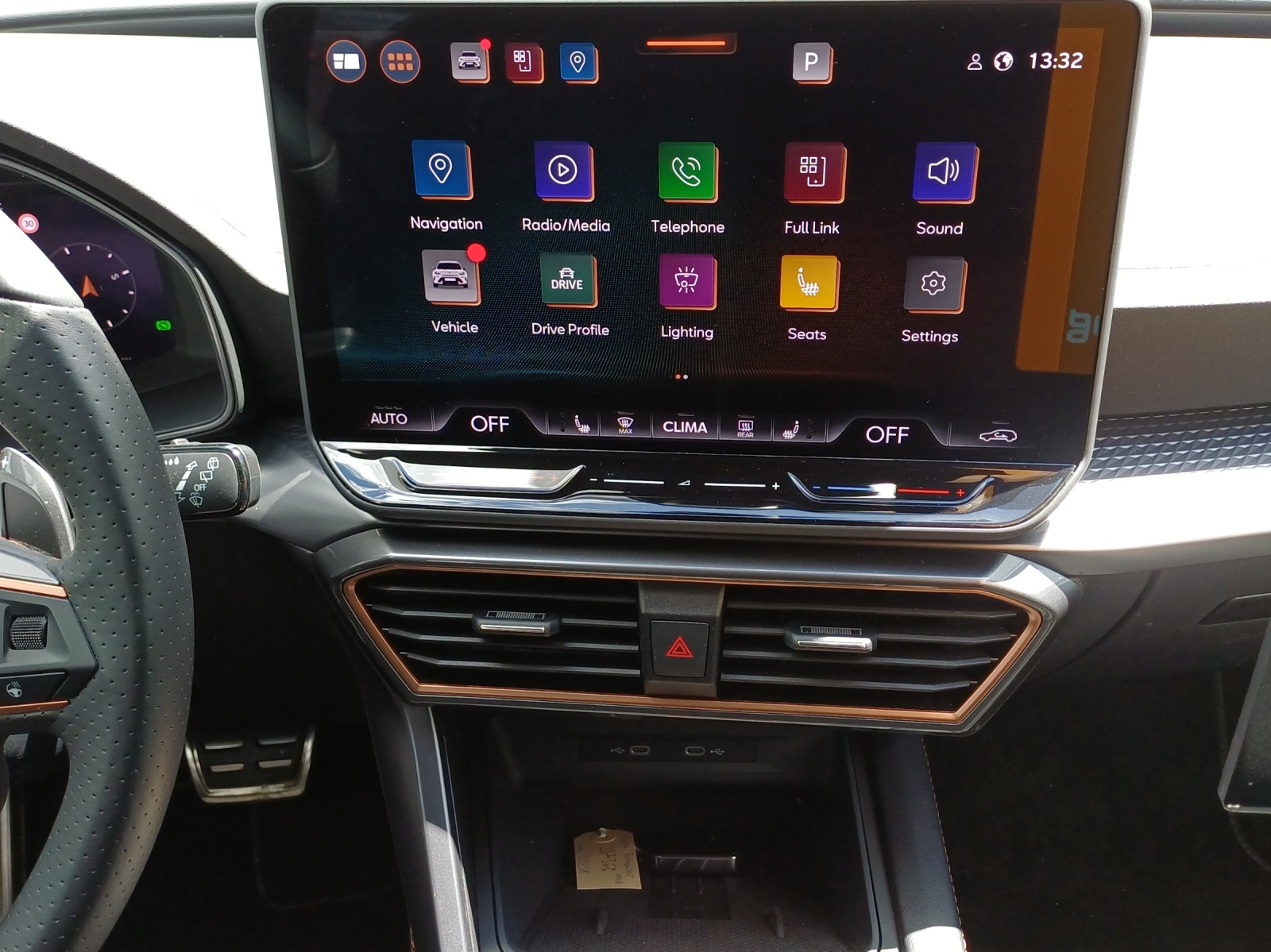 CUPRA Formentor 1.5 TSI DSG-image-10