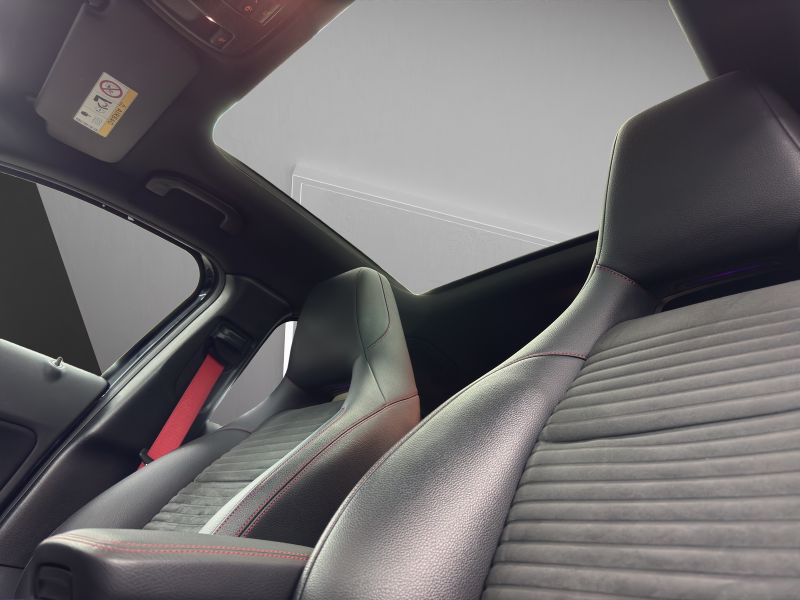 MERCEDES-BENZ A 45 AMG 4Matic-image-13