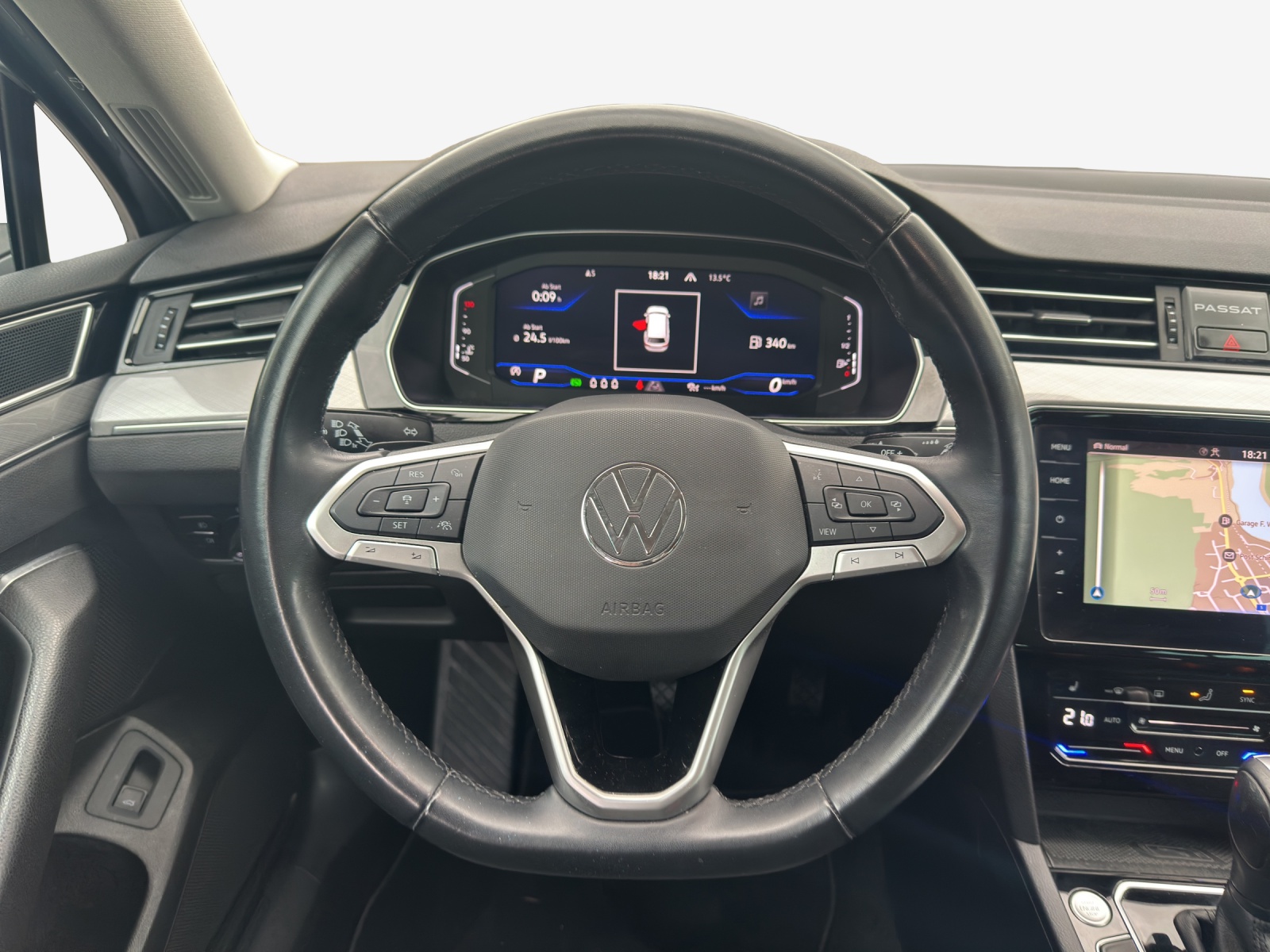 VW Passat 2.0 TDI BMT Business DSG-image-8