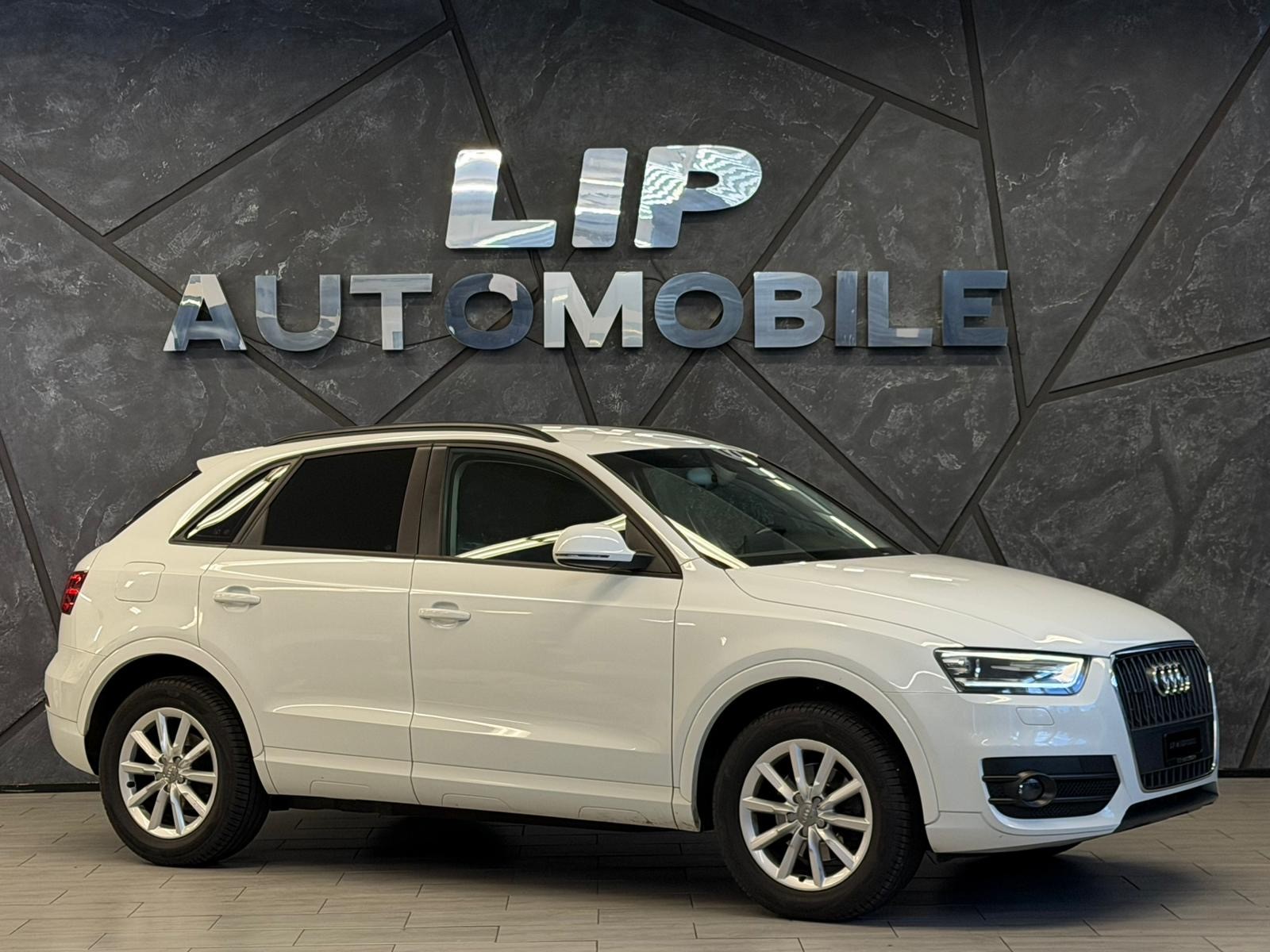 AUDI Q3 2.0 TFSI quattro-image-2