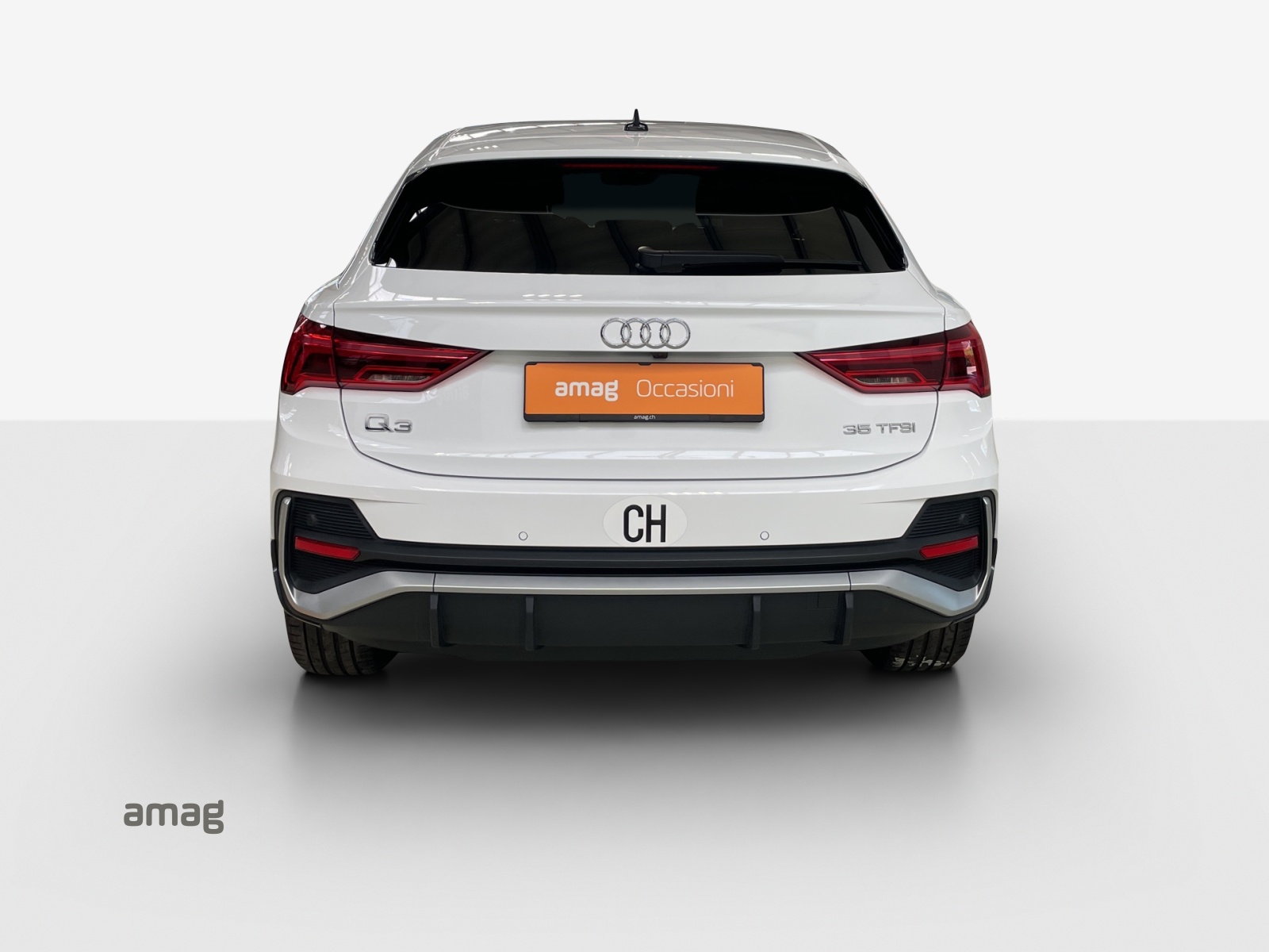AUDI Q3 Sportback 35 TFSI S line Attraction S-tronic-image-3
