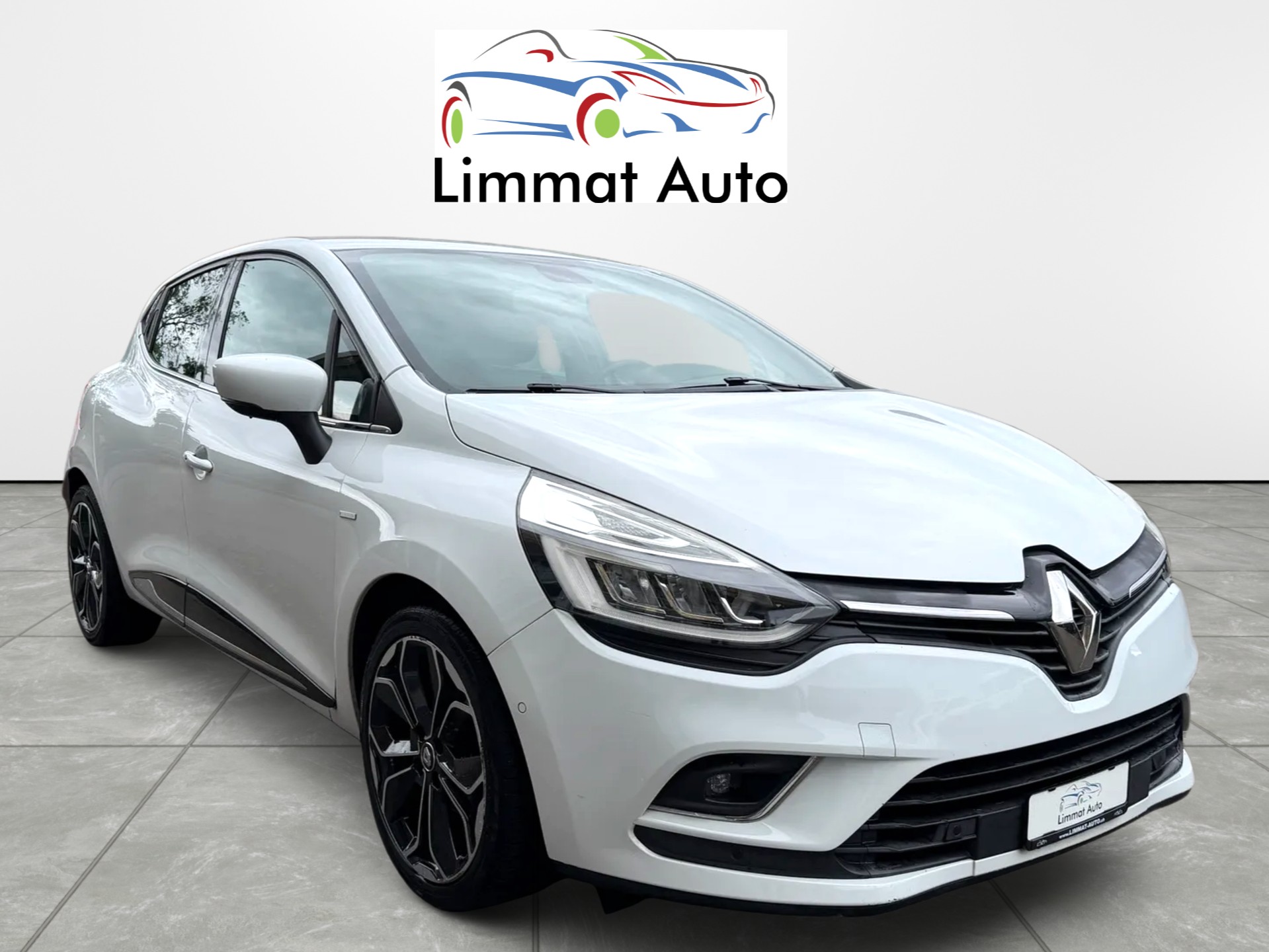 RENAULT Clio 1.2 16V T Swiss Edition EDC-image-6
