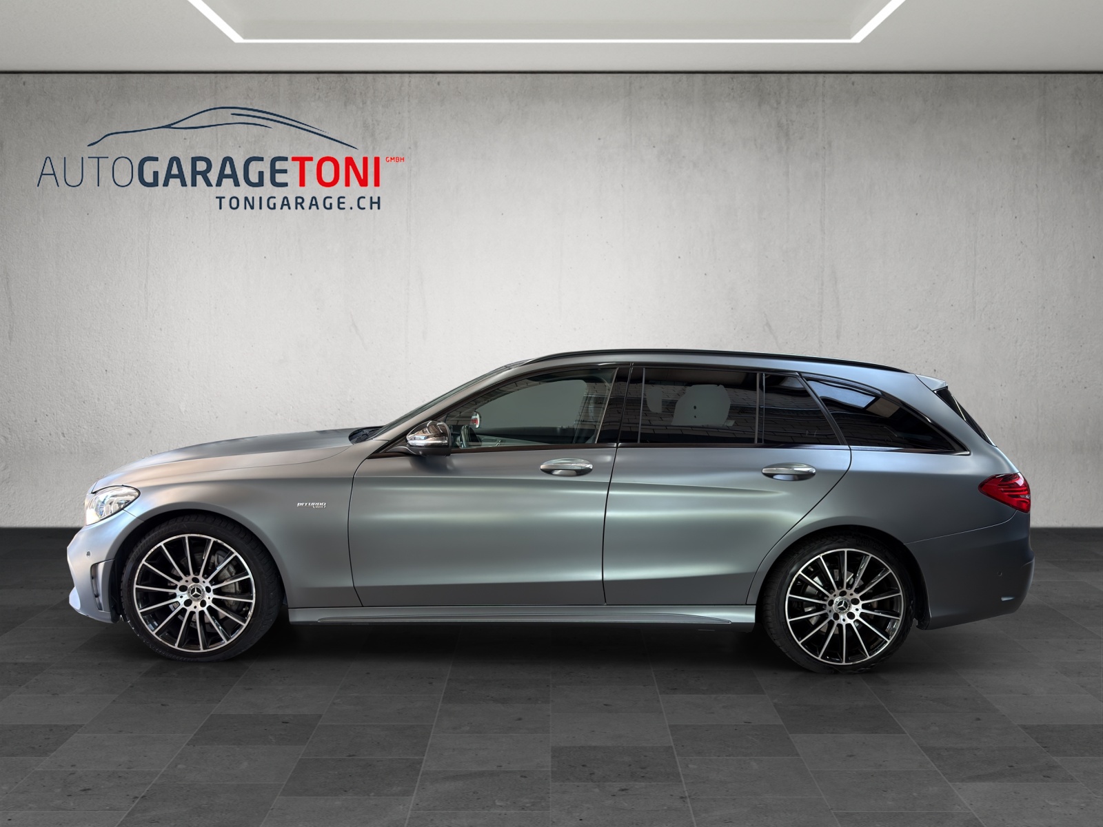 MERCEDES-BENZ C 200 Swiss Star AMG Line 4M 9G-Tronic-image-3