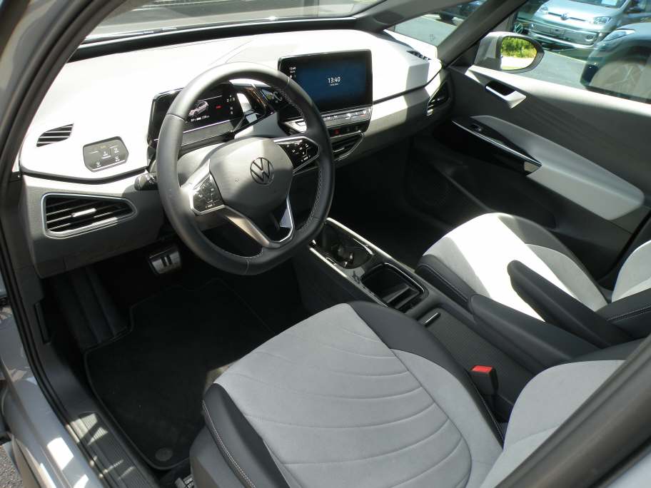 VW ID.3 Pro Performance 75 Edition-image-3