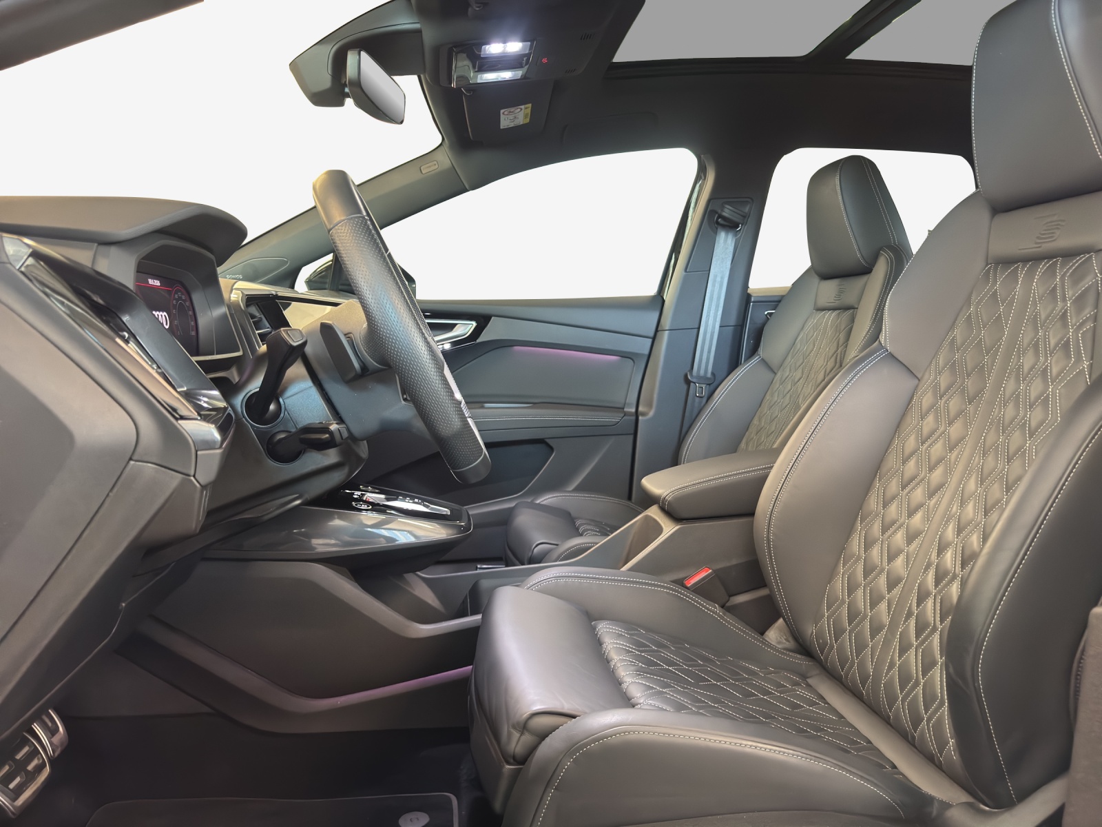 AUDI Q4 e-tron 50 quattro-image-8