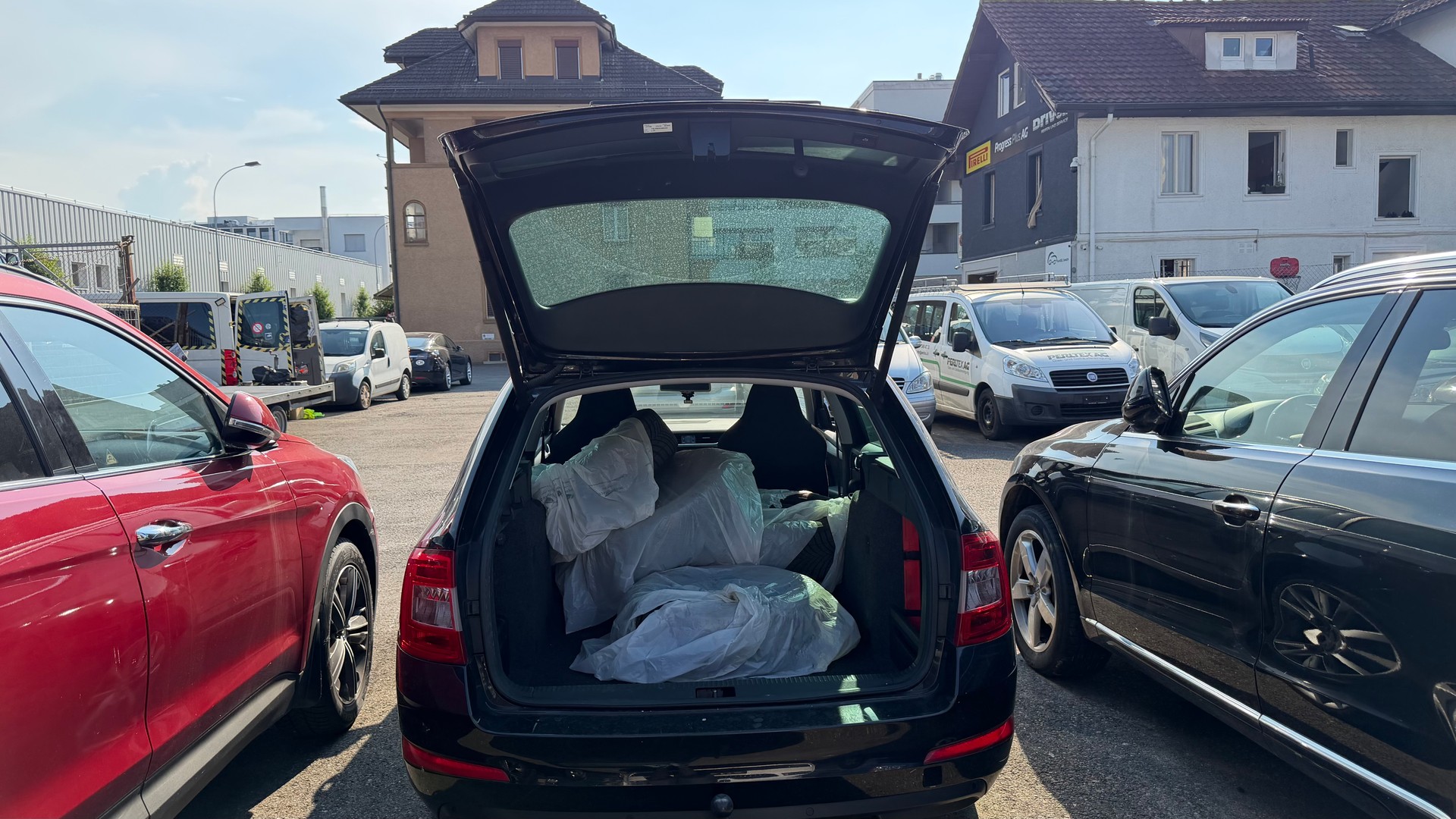 SKODA Octavia Combi 1.8 TSI Elegance 4x4 DSG-image-8