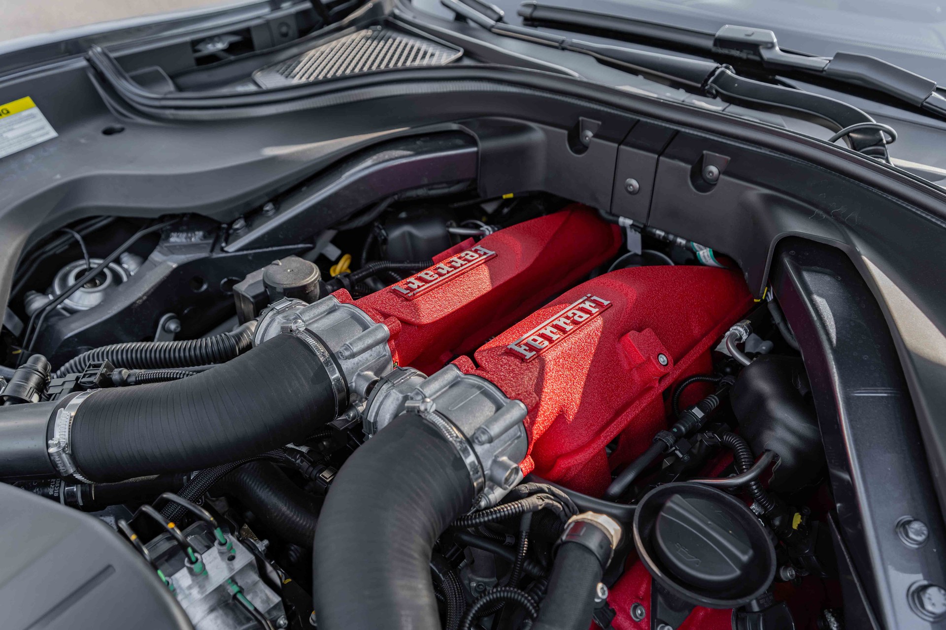 FERRARI Roma 3.9 V8 T-image-15