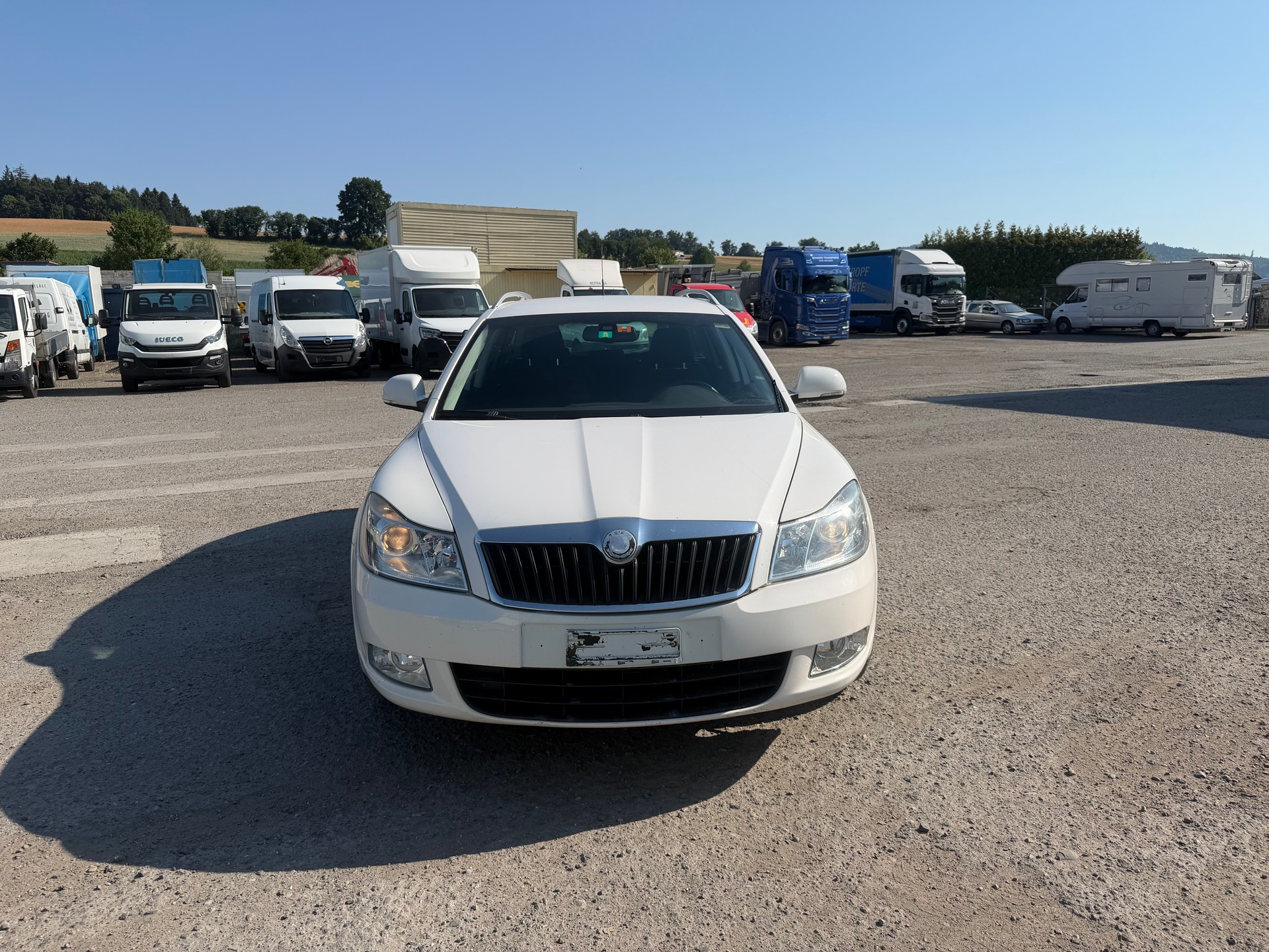 SKODA Octavia Combi 2.0 TDI Swiss Adventure 4x4-image-0