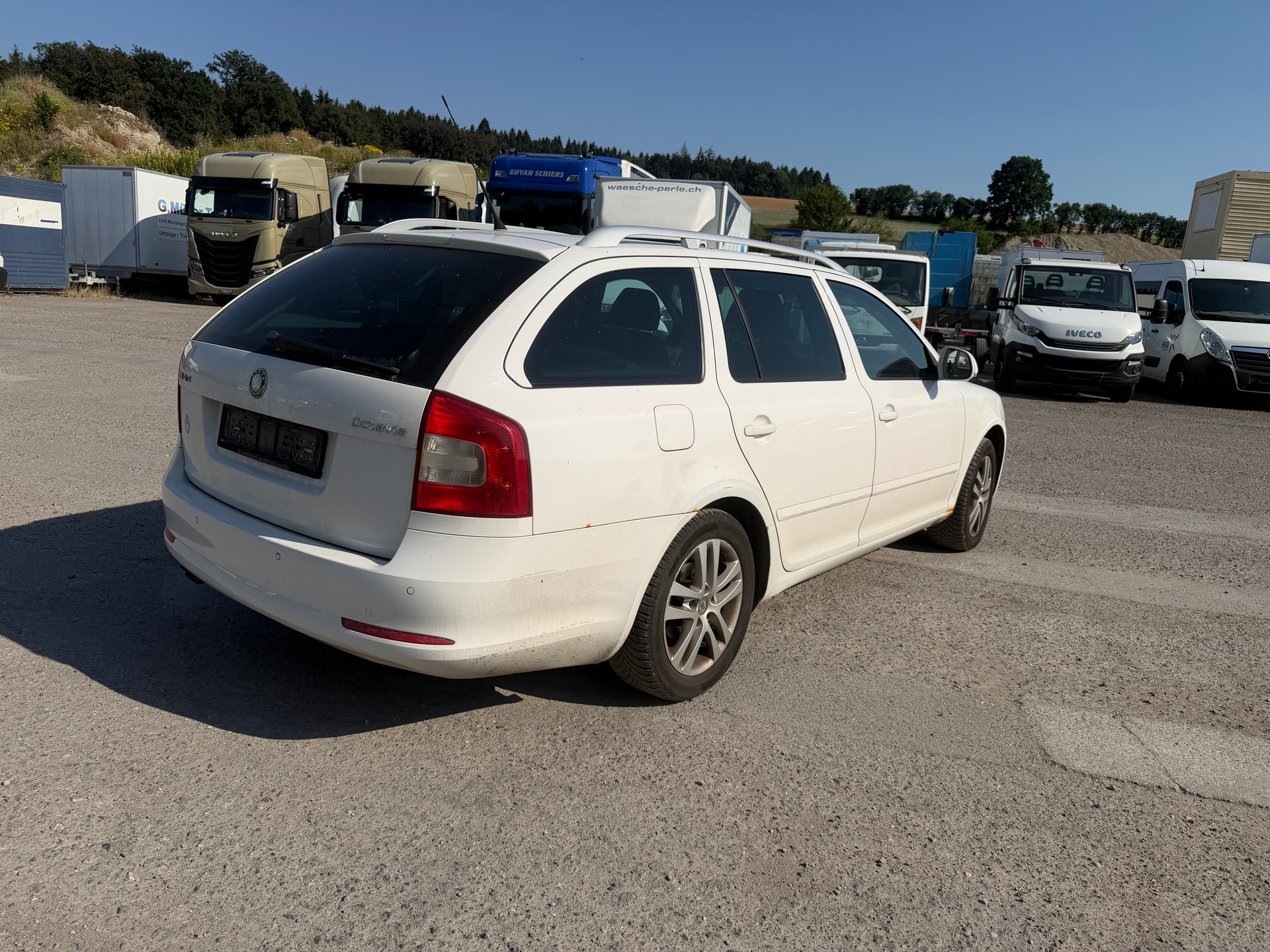 SKODA Octavia Combi 2.0 TDI Swiss Adventure 4x4-image-4