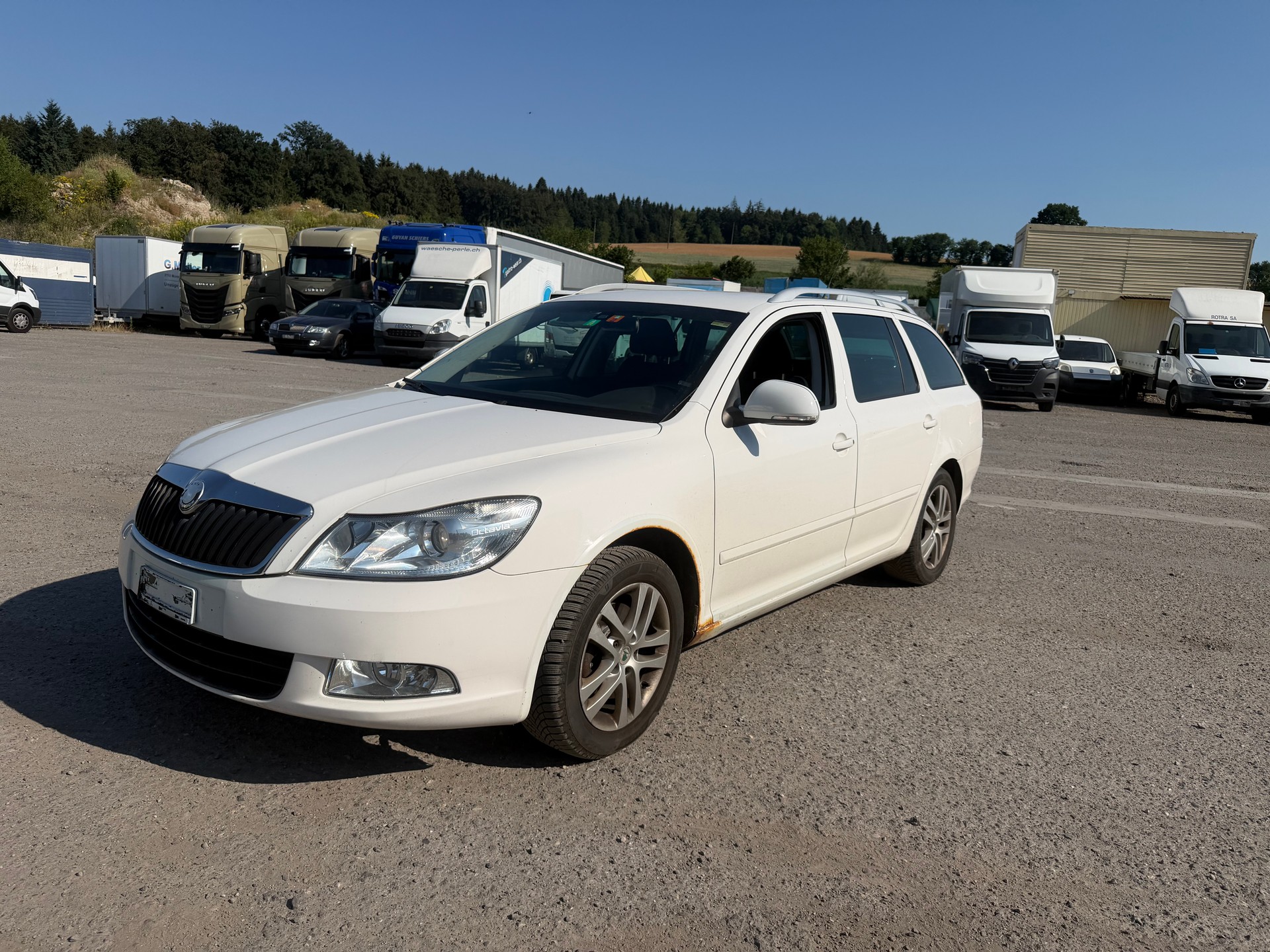 SKODA Octavia Combi 2.0 TDI Swiss Adventure 4x4-image-1