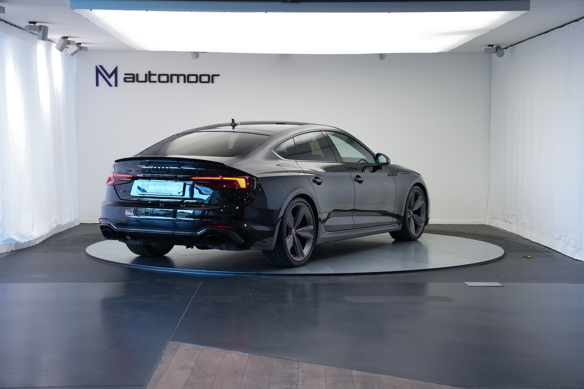 AUDI RS5 Sportback 2.9 TFSI quattro tiptronic *Carbon Paket* *RS Design Paket*-image-4