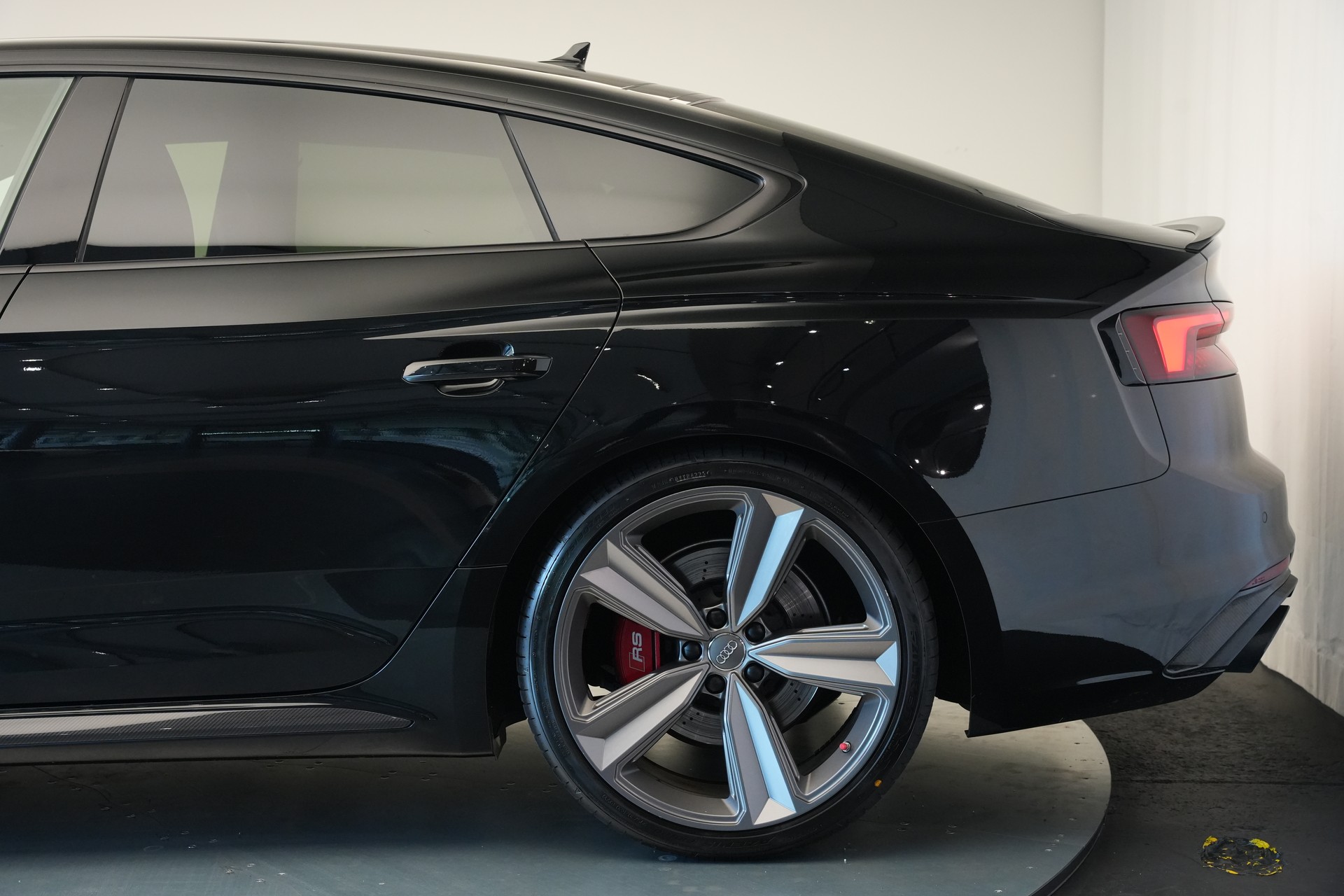 AUDI RS5 Sportback 2.9 TFSI quattro tiptronic *Carbon Paket* *RS Design Paket*-image-39