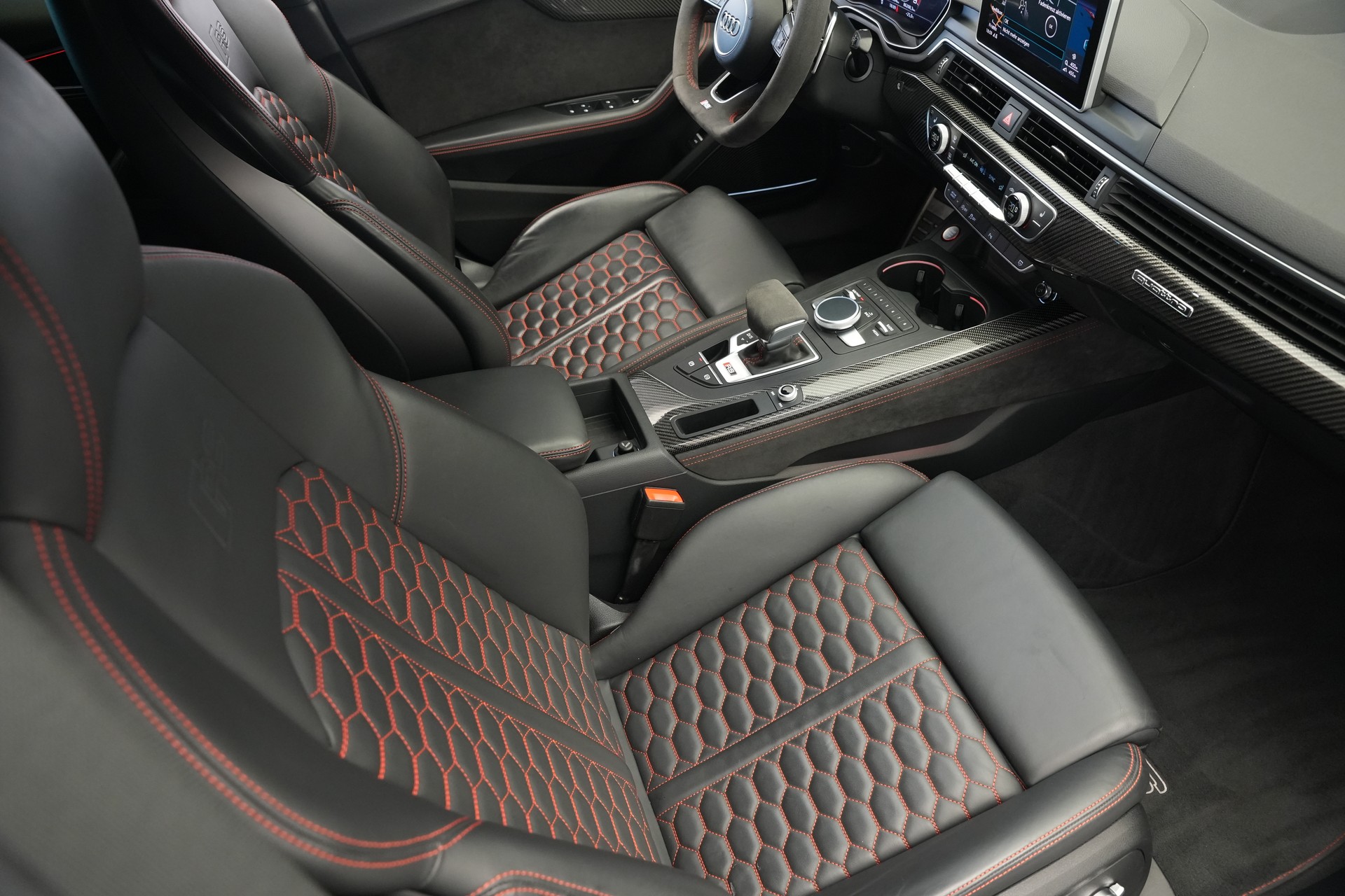 AUDI RS5 Sportback 2.9 TFSI quattro tiptronic *Carbon Paket* *RS Design Paket*-image-10