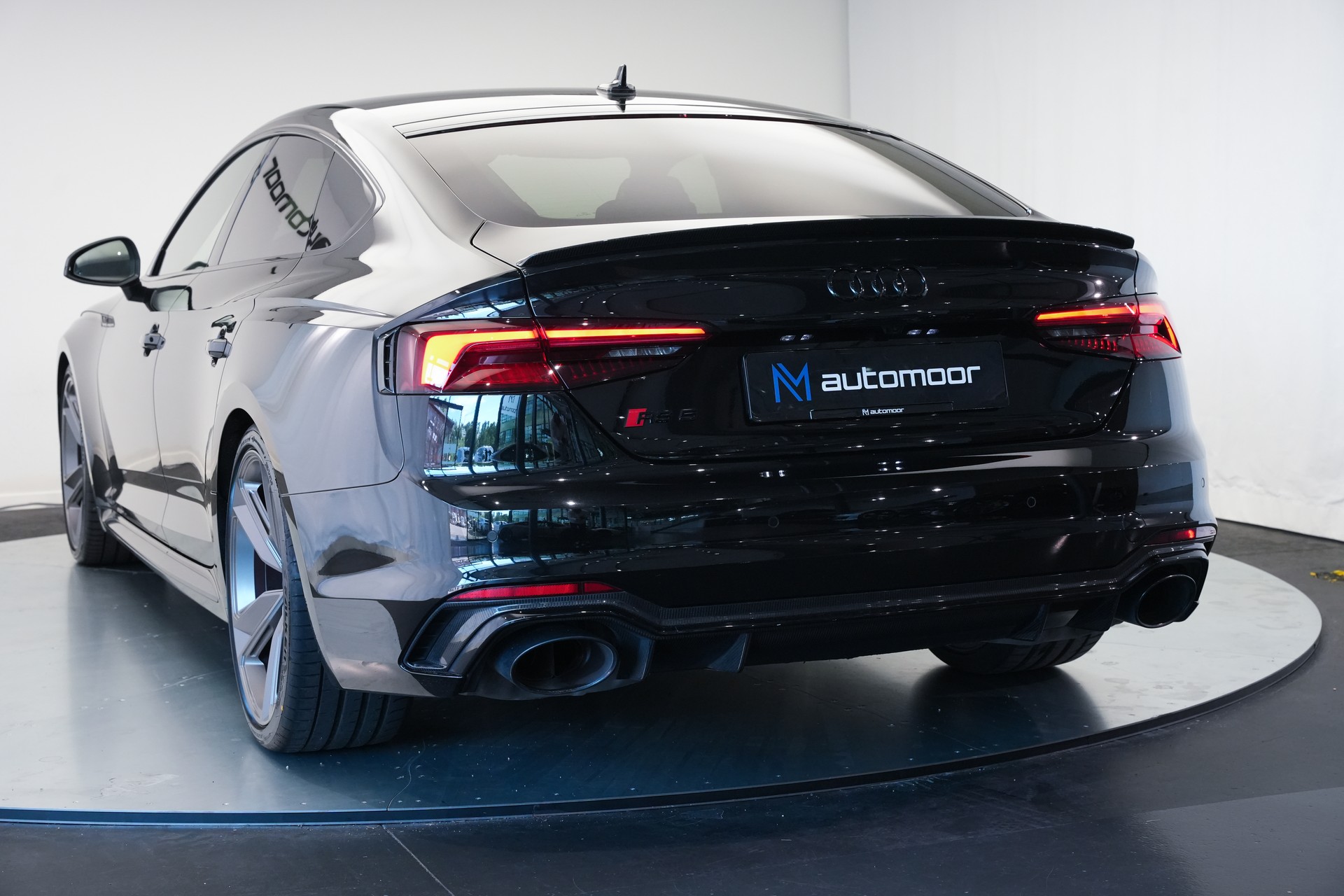 AUDI RS5 Sportback 2.9 TFSI quattro tiptronic *Carbon Paket* *RS Design Paket*-image-38