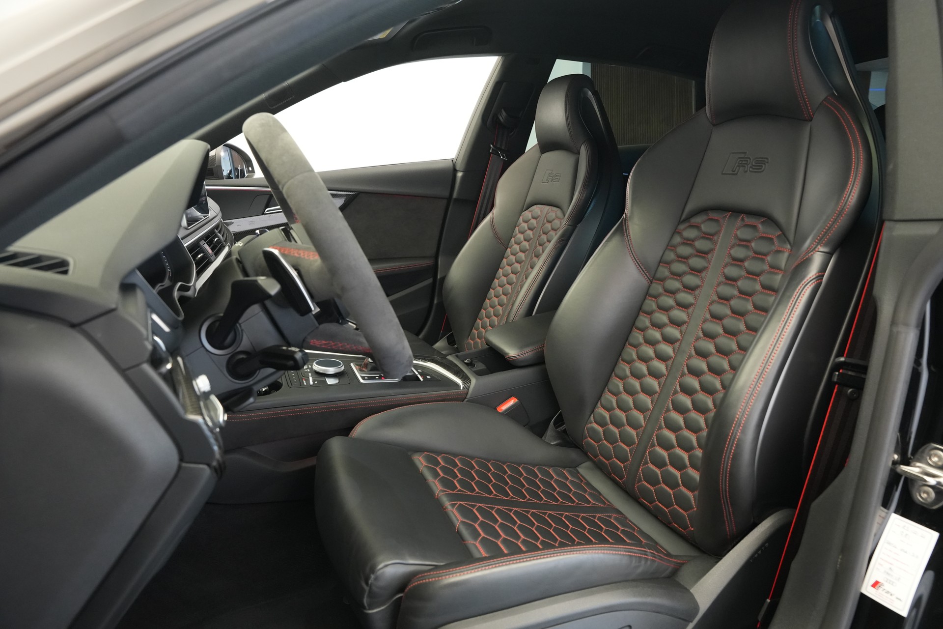 AUDI RS5 Sportback 2.9 TFSI quattro tiptronic *Carbon Paket* *RS Design Paket*-image-11